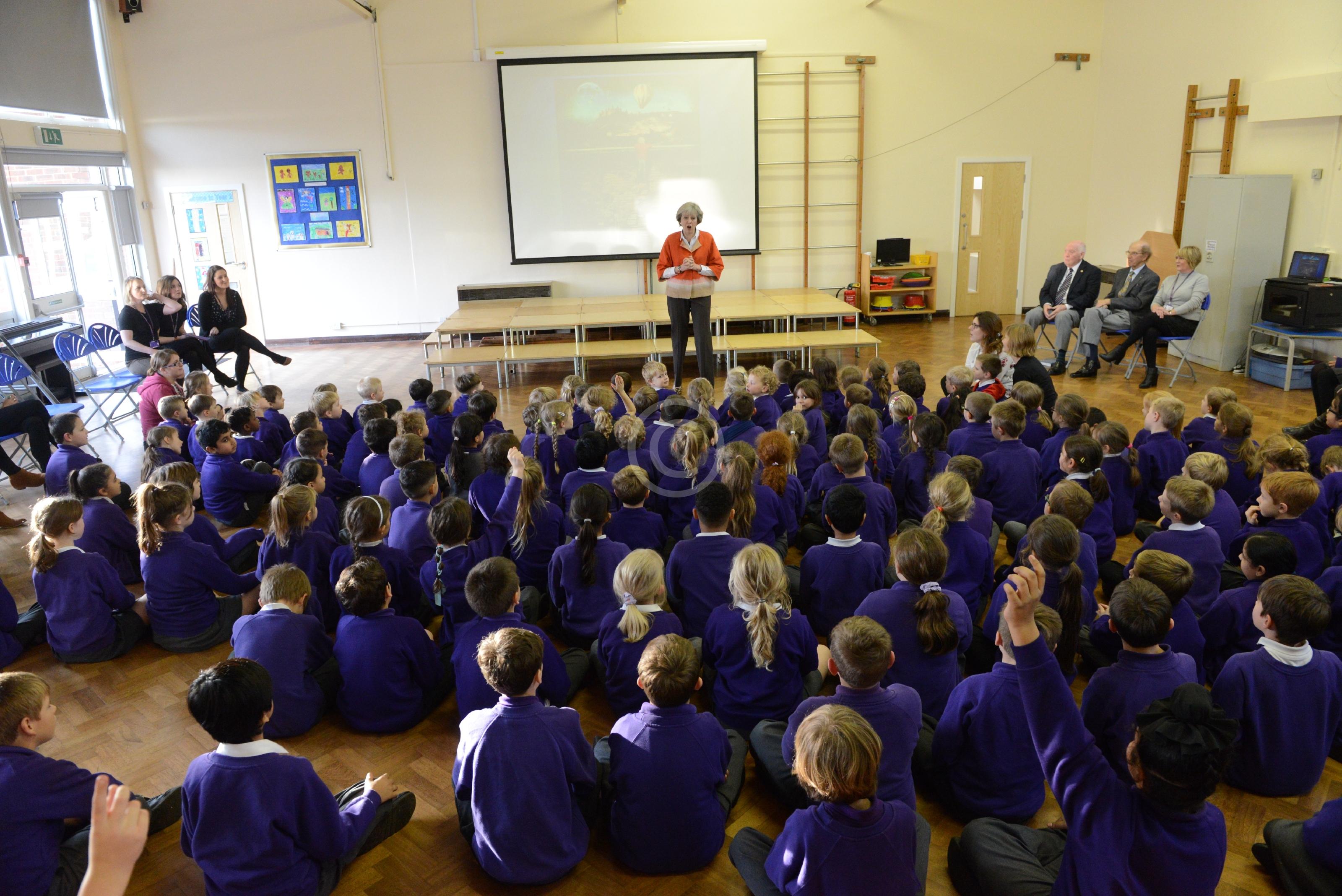 MAIDENHEAD 127235 Photo 1 of 40 Baylis Media Photos