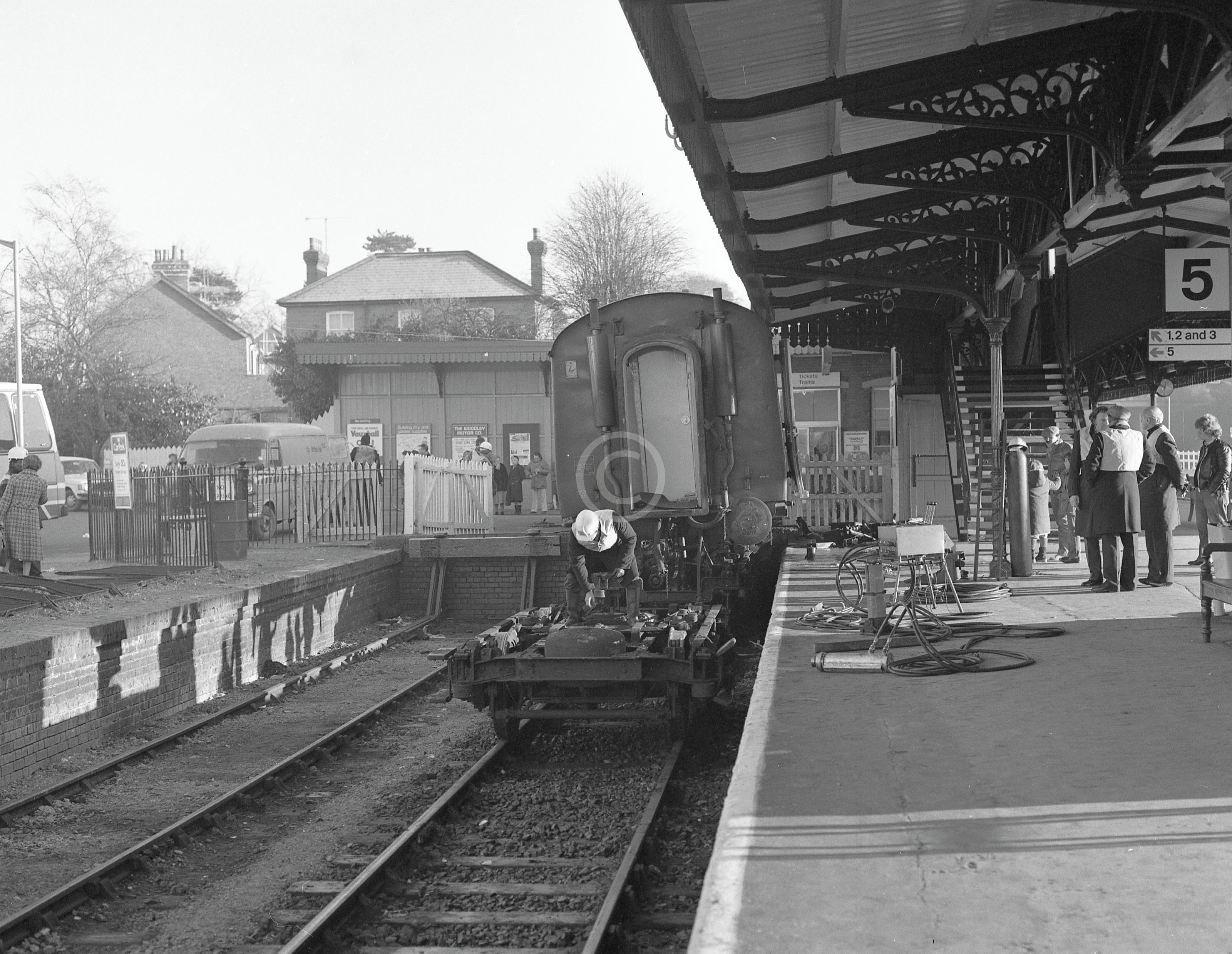 RW 35352 Photo 1 of 9 Baylis Media Photos