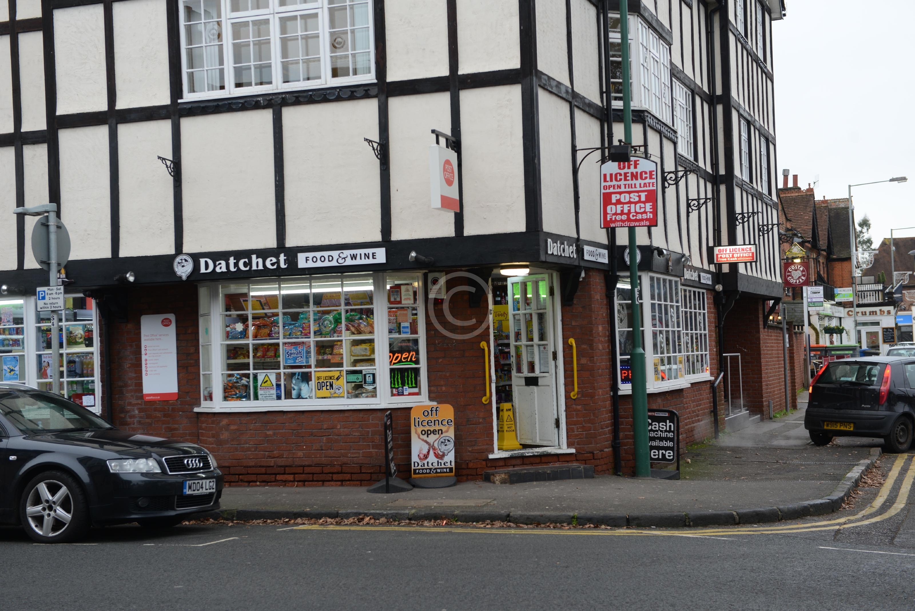 DATCHET 127397 Photo 1 of 5 Baylis Media Photos