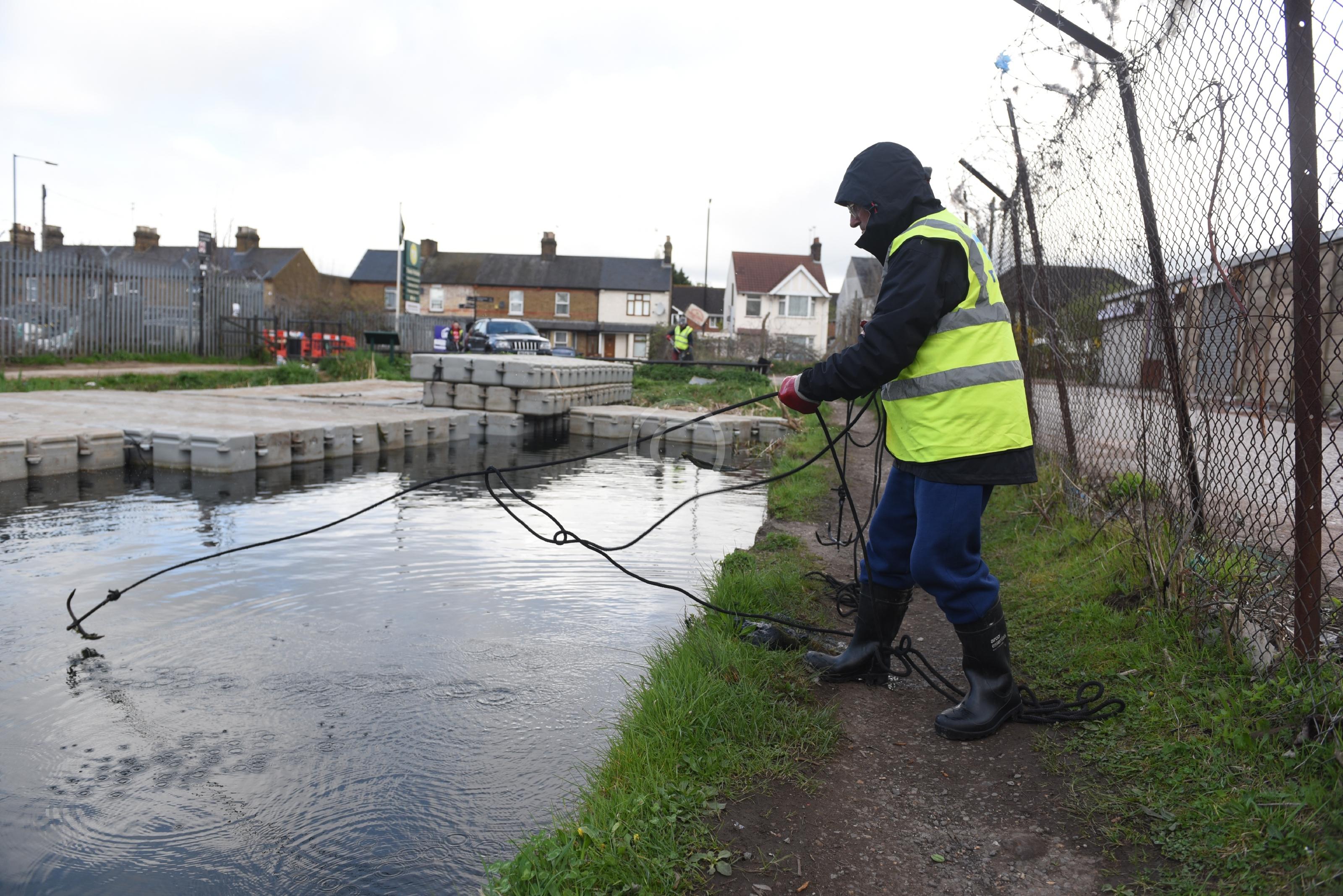 SLOUGH 127866 Photo 1 of 31 Baylis Media Photos