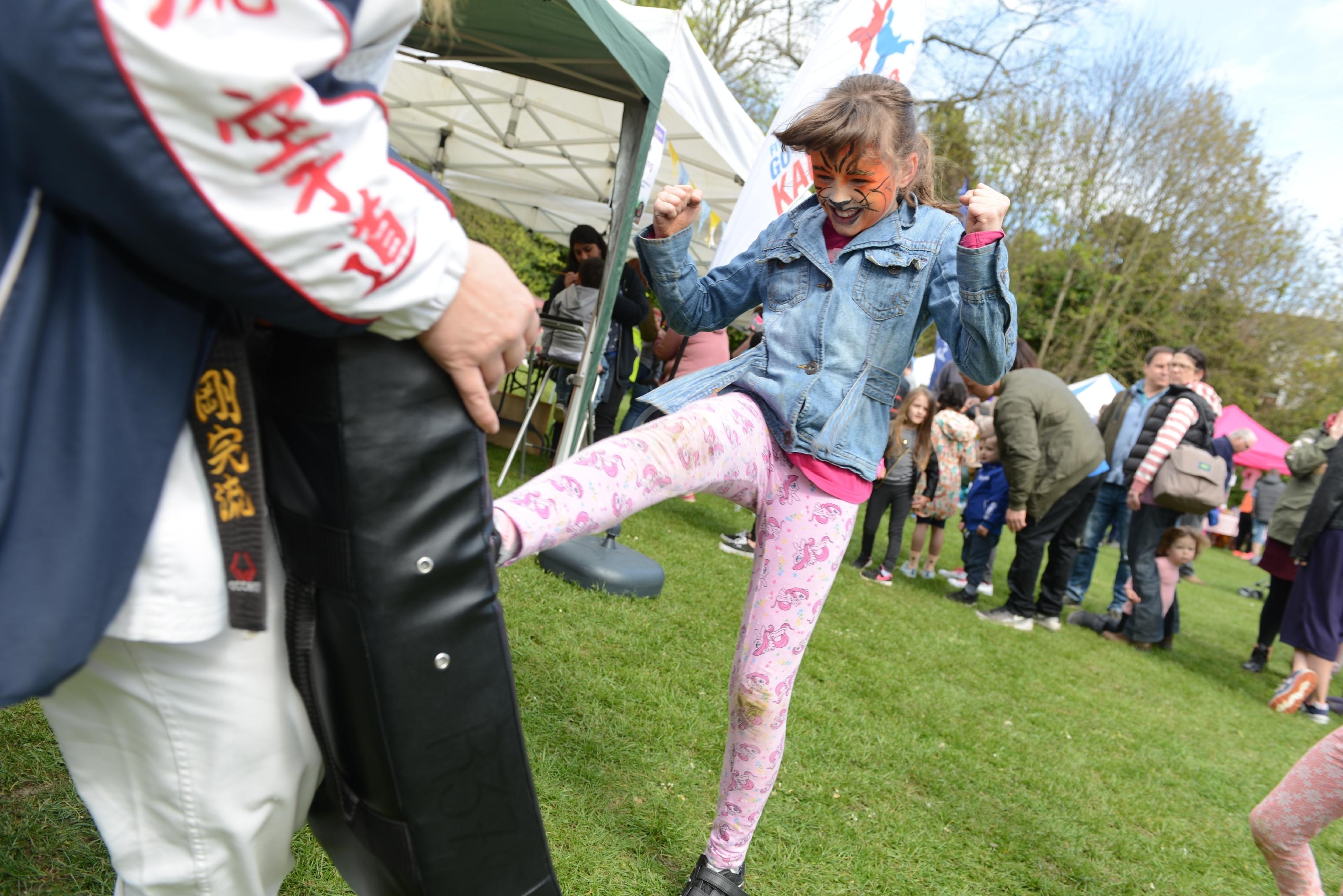 MAIDENHEAD 127951 Photo 2 of 15 Baylis Media Photos