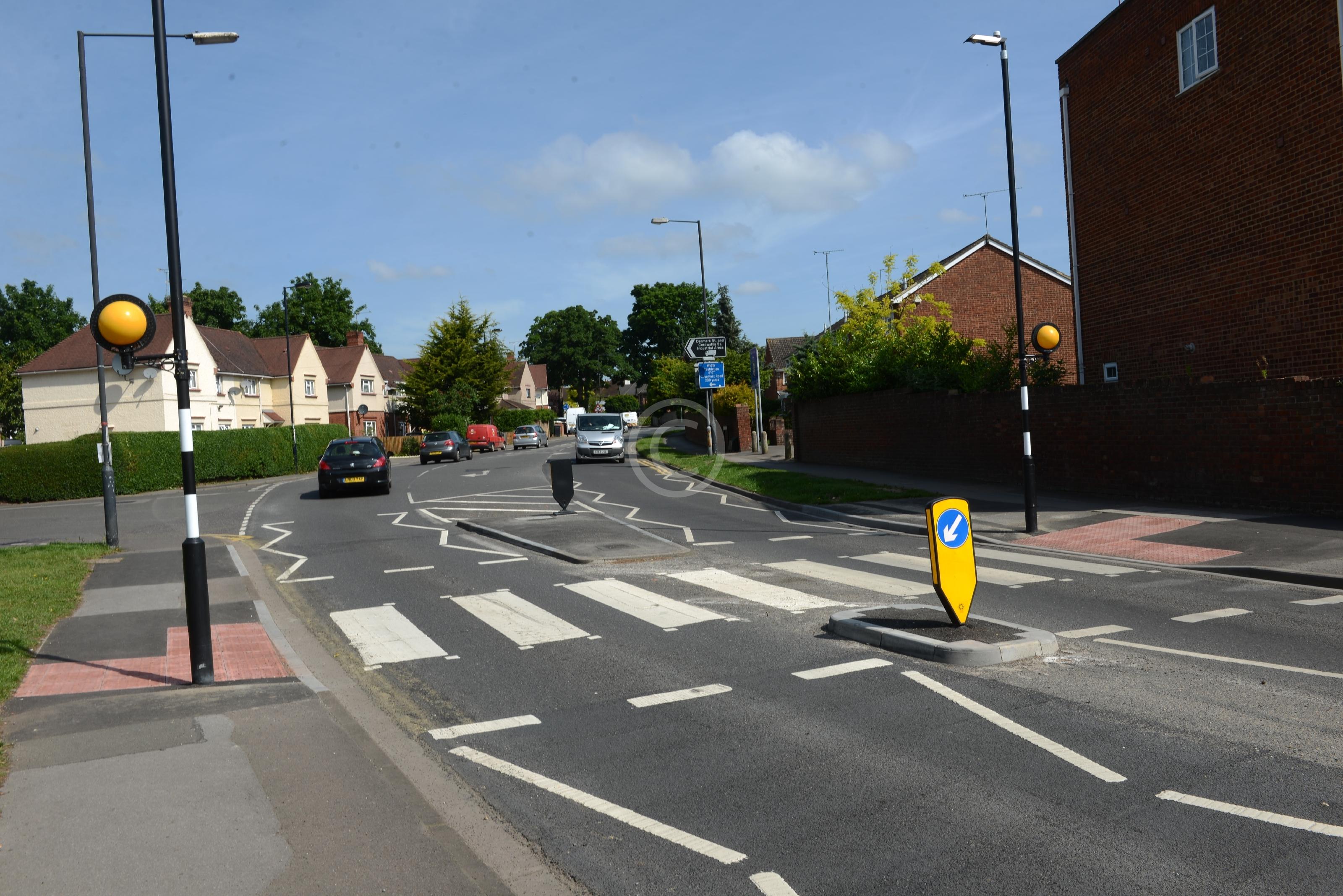 MAIDENHEAD 128152 Photo 1 of 5 Baylis Media Photos