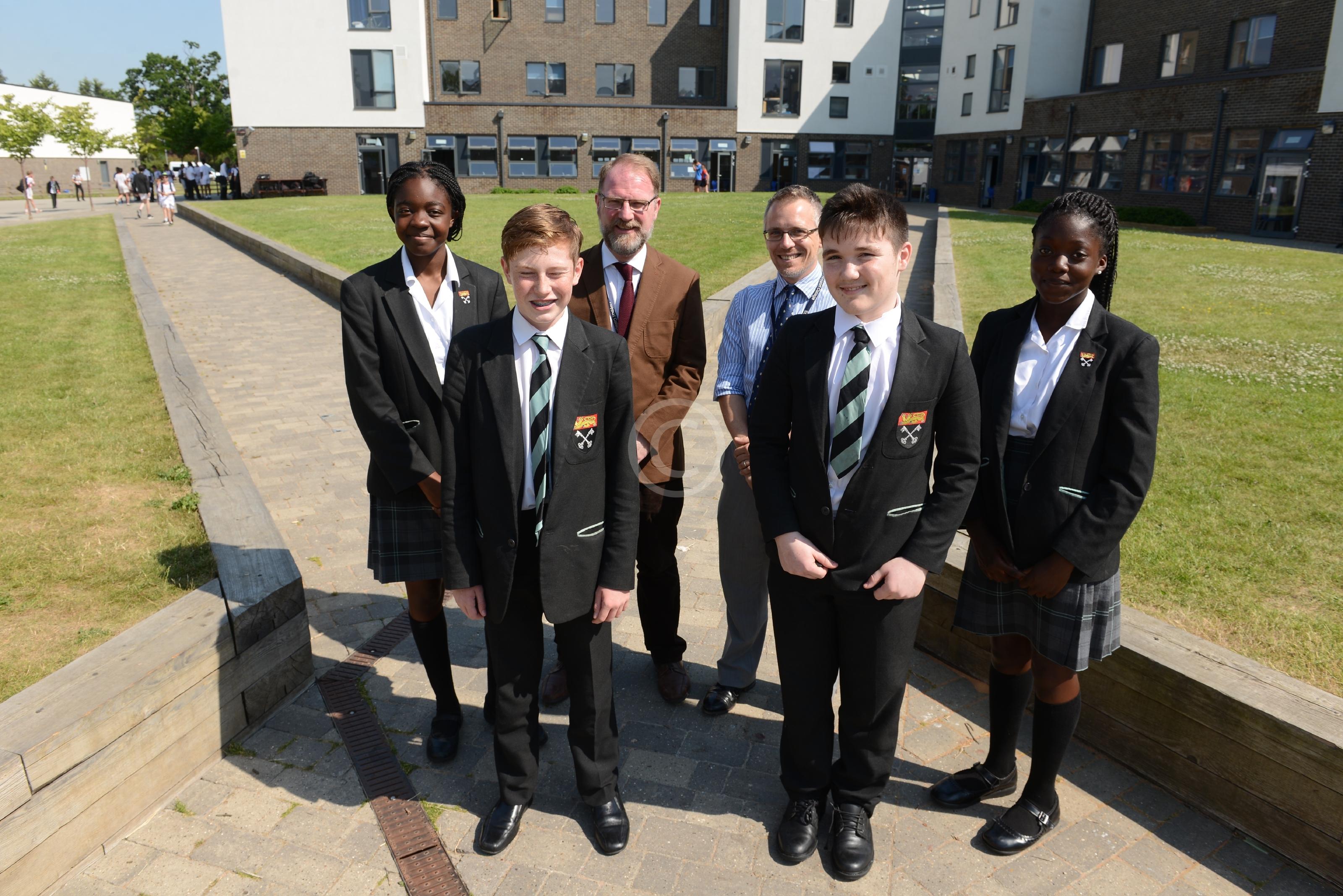 HOLYPORT 128281 Photo 1 of 10 Baylis Media Photos