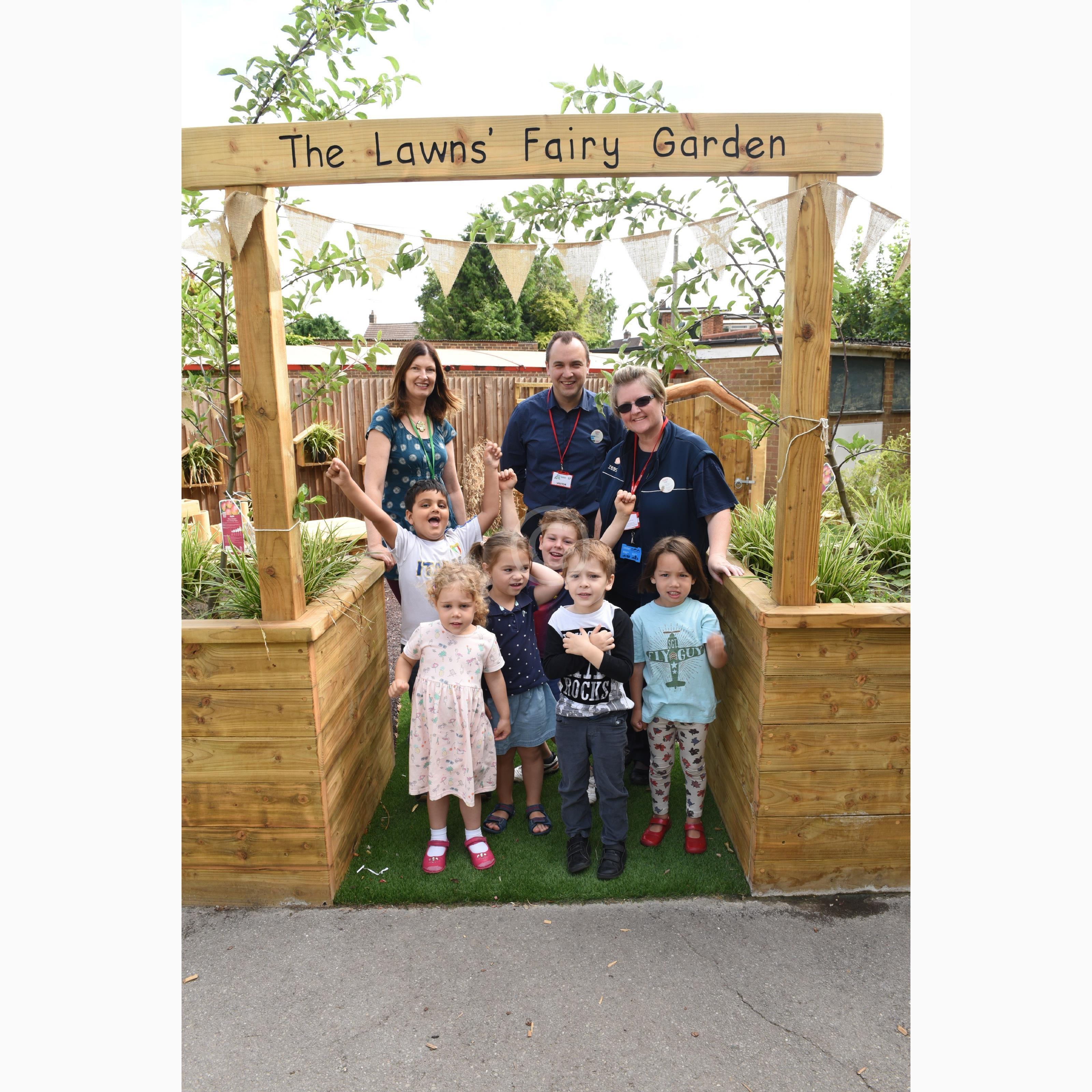 WINDSOR 128345 Photo 1 of 5 Baylis Media Photos