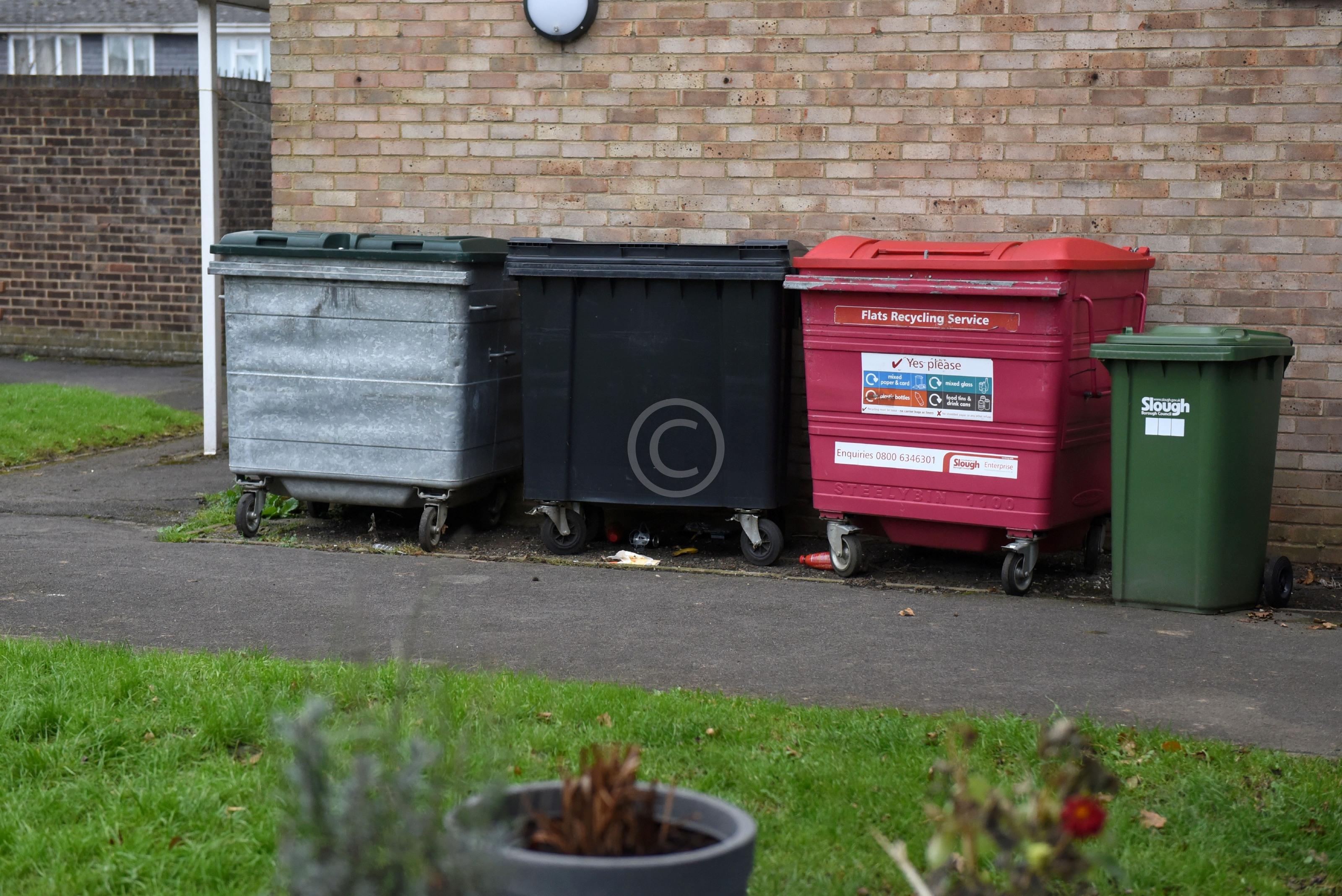 SLOUGH 129024 Photo 2 of 7 Baylis Media Photos