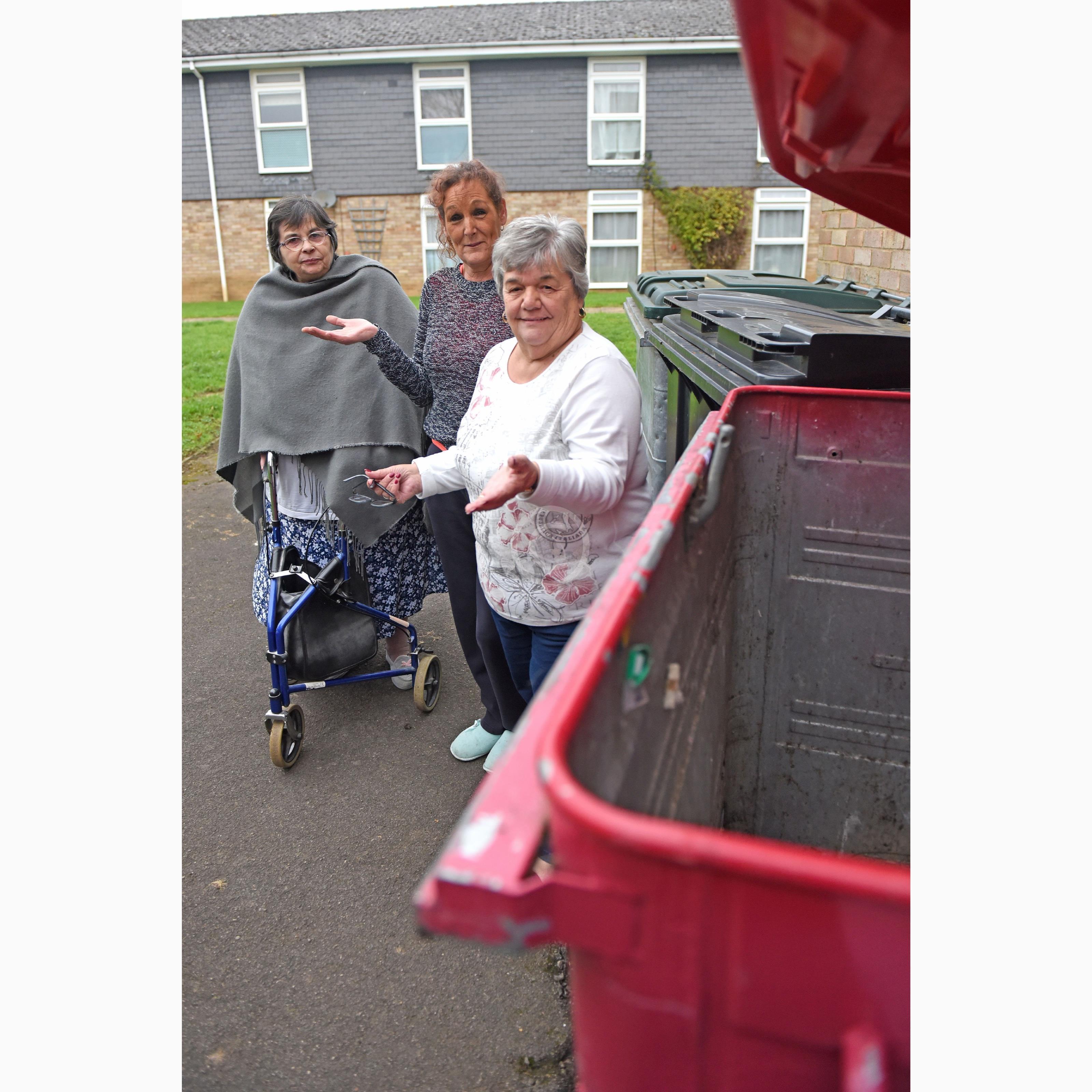 SLOUGH 129024 Photo 2 of 7 Baylis Media Photos