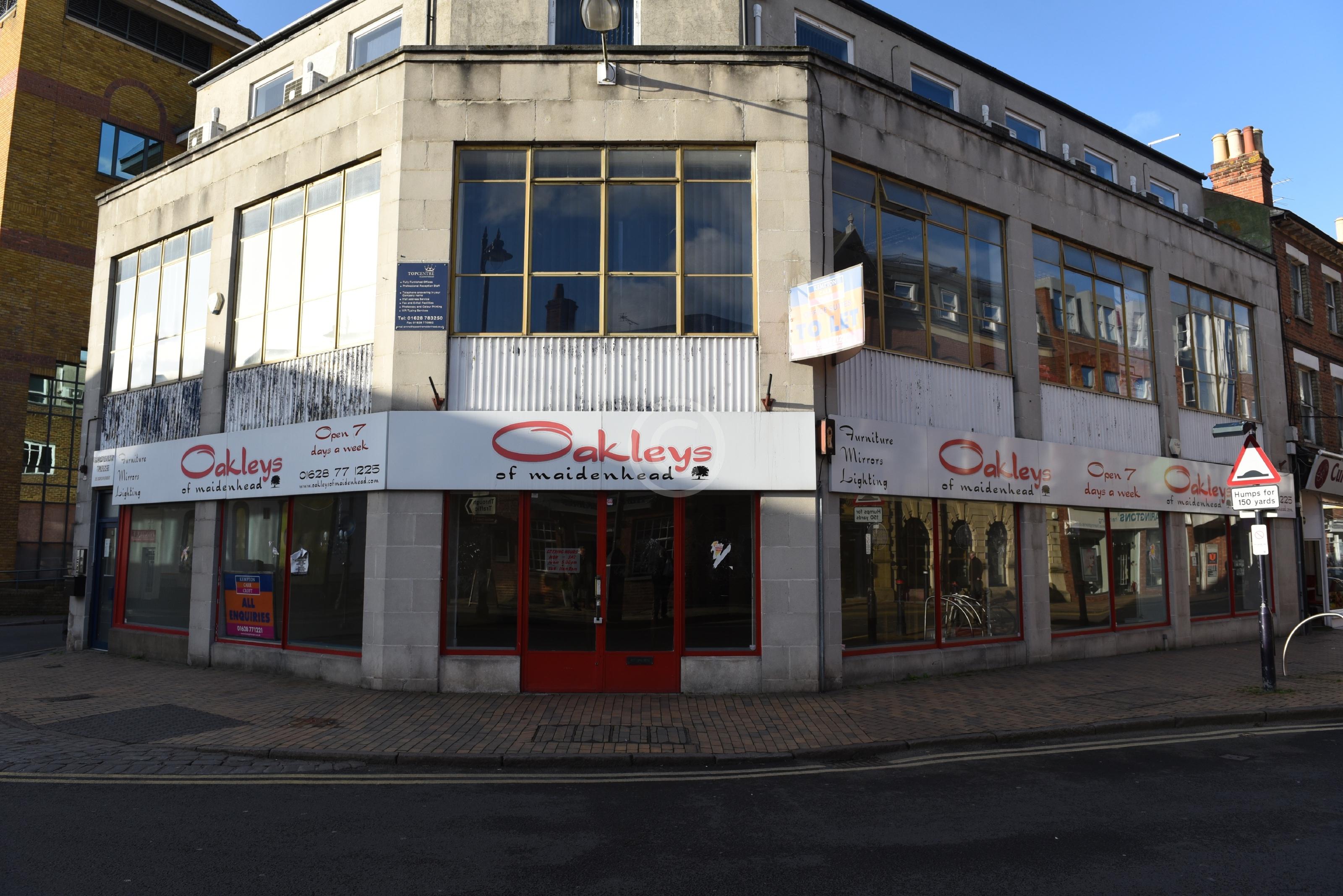 MAIDENHEAD 129289 Photo 1 of 5 Baylis Media Photos