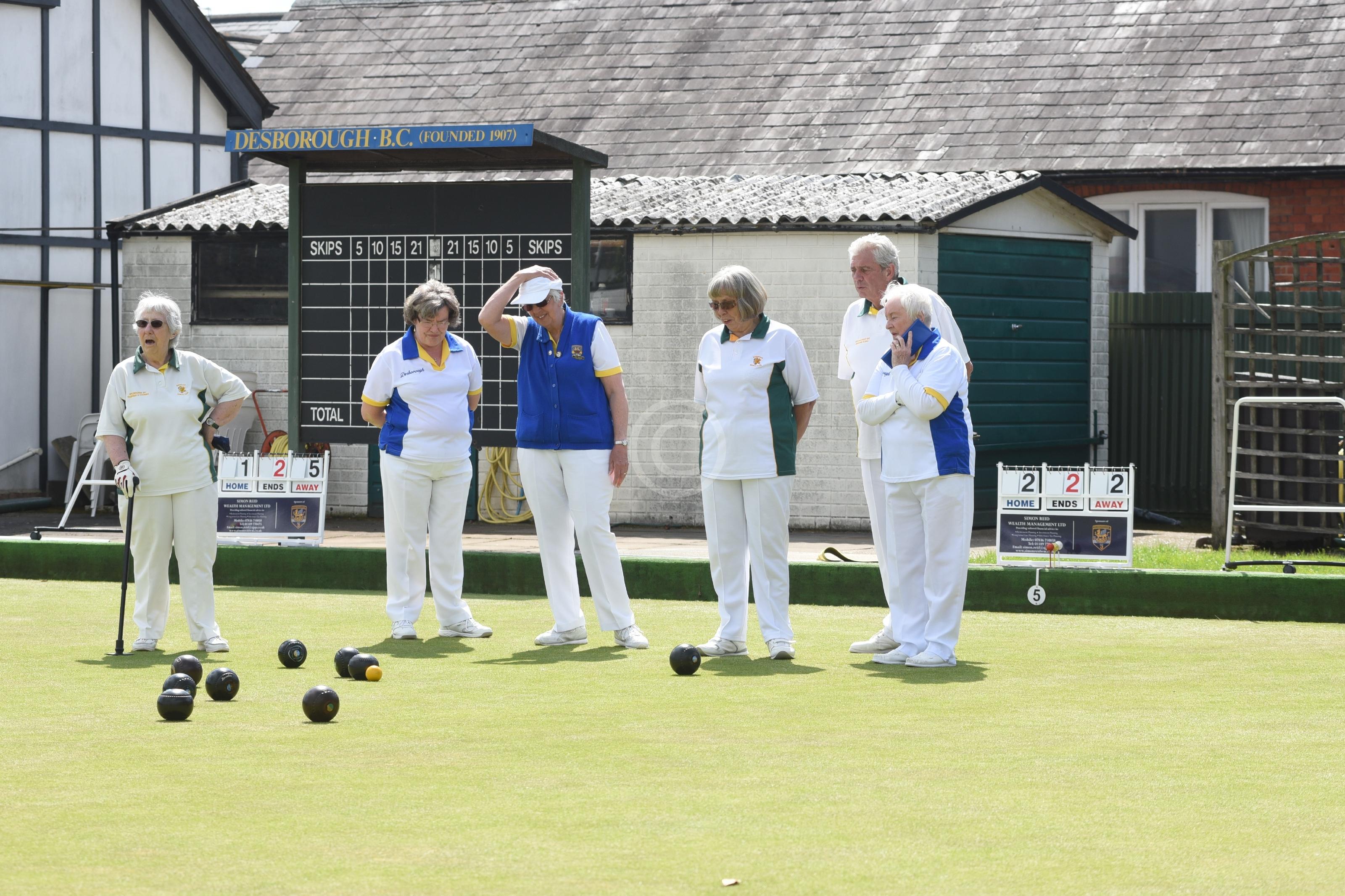 BOWLS 129812 Photo 1 of 11 Baylis Media Photos