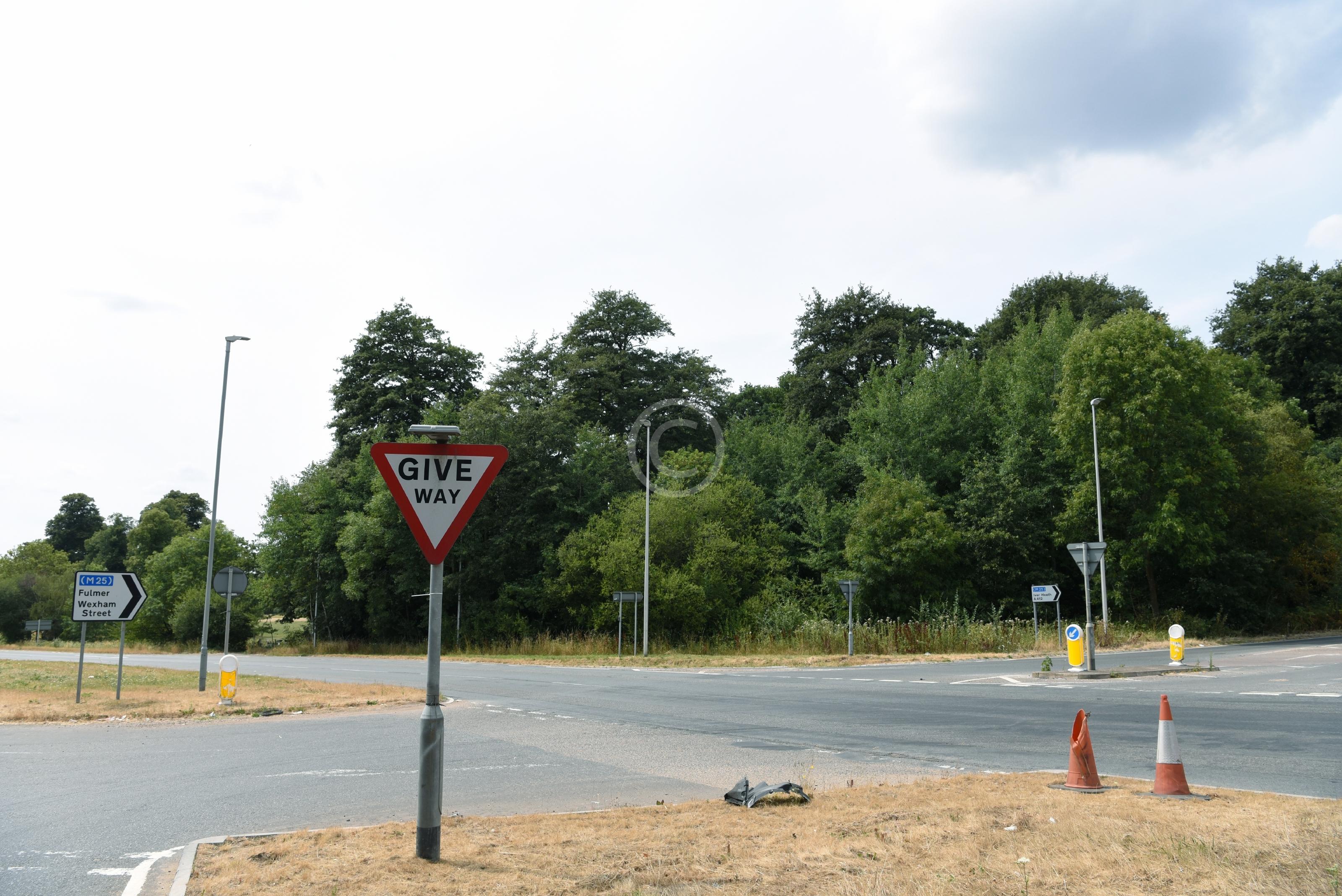 SLOUGH 130081 Photo 1 of 8 Baylis Media Photos