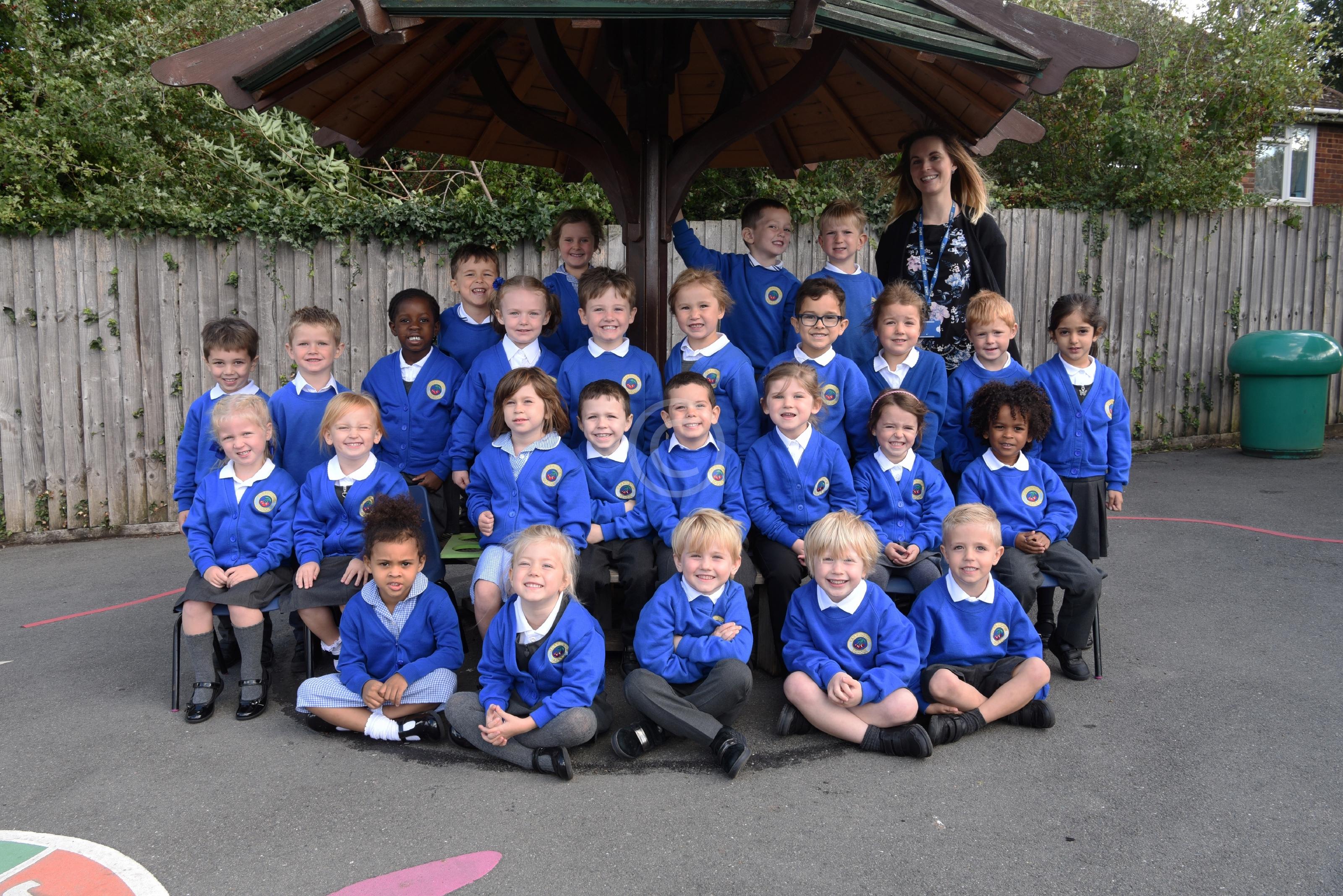 FIRST CLASS 130367 Photo 1 of 4 Baylis Media Photos