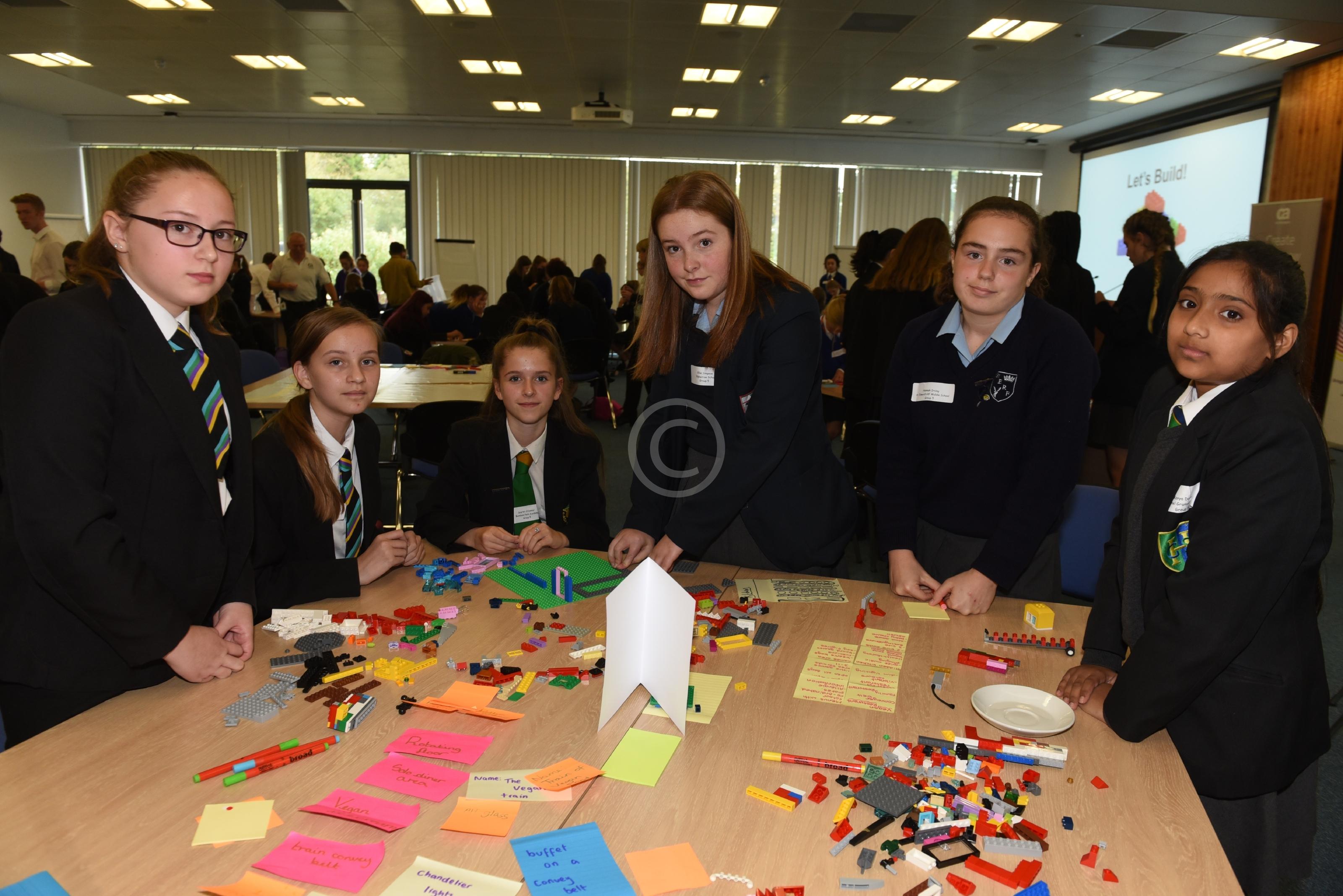 DATCHET 130436 Photo 2 of 20 Baylis Media Photos