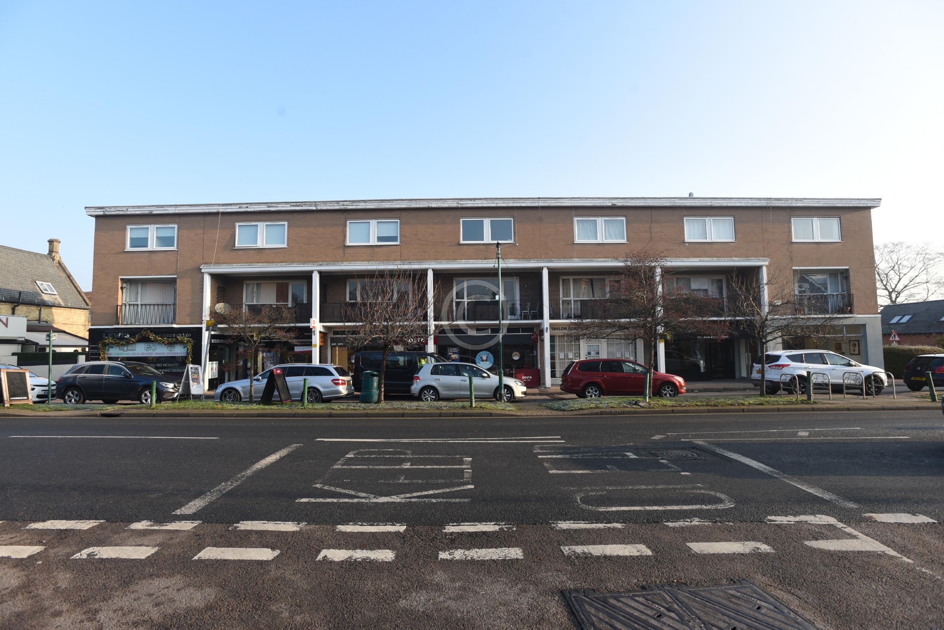 SUNNINGDALE 130649 Photo 1 of 7 Baylis Media Photos