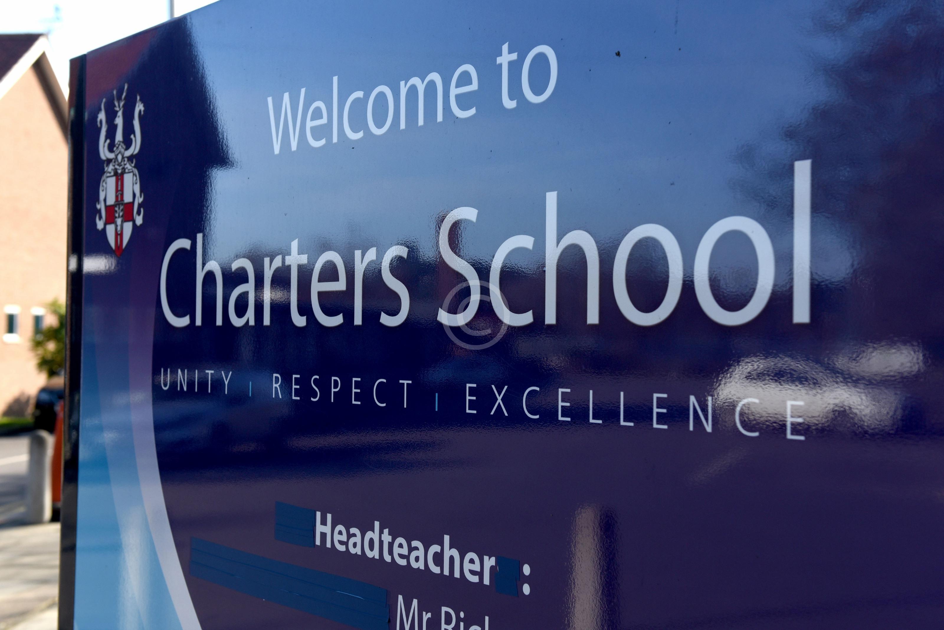 SUNNINGDALE 130952 Photo 1 of 4 Baylis Media Photos