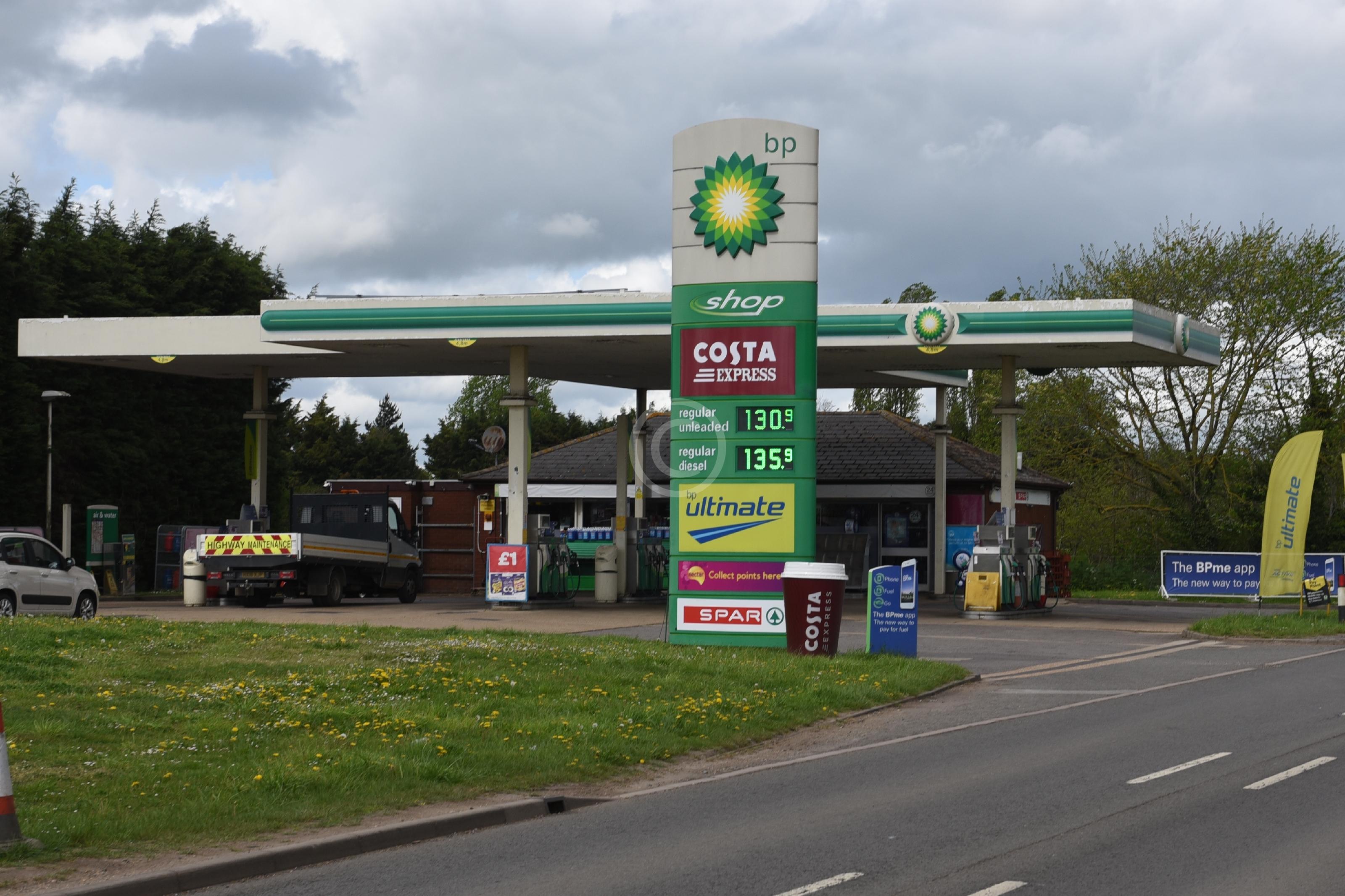 WATEROAKLEY 131215 Photo 1 of 6 Baylis Media Photos