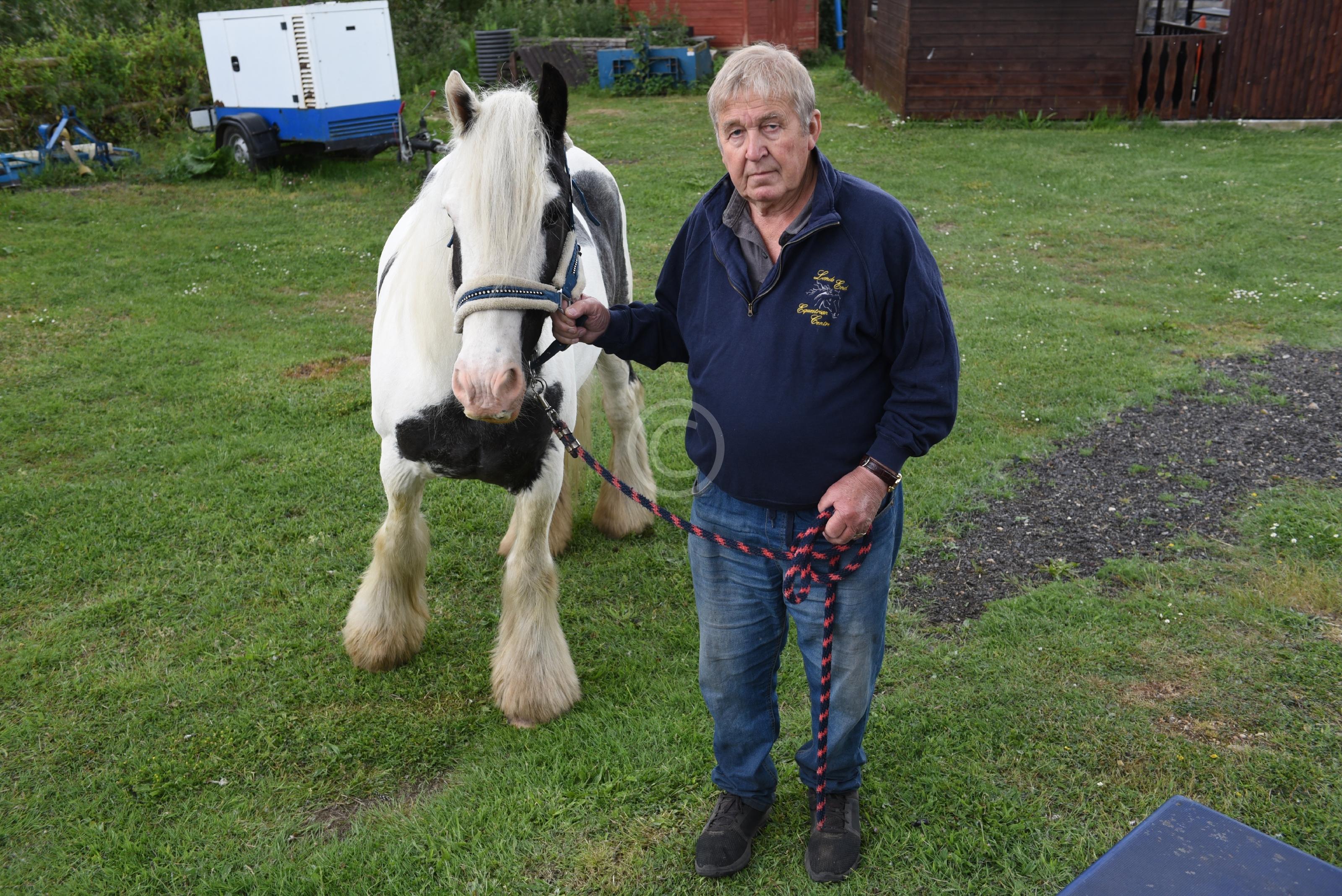 TWYFORD 131348 Photo 1 of 15 Baylis Media Photos