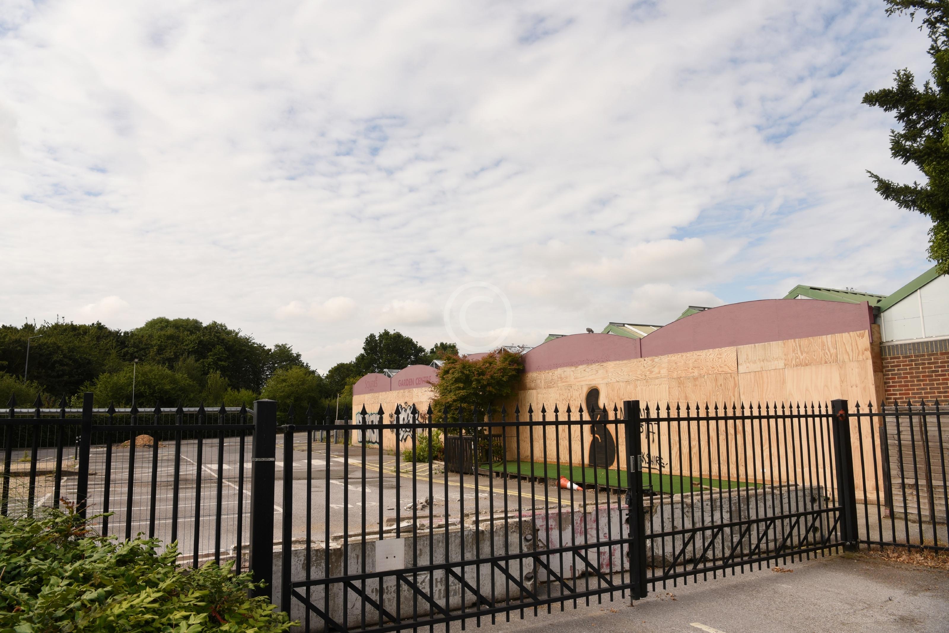 WINDSOR 131549 Photo 1 of 6 Baylis Media Photos