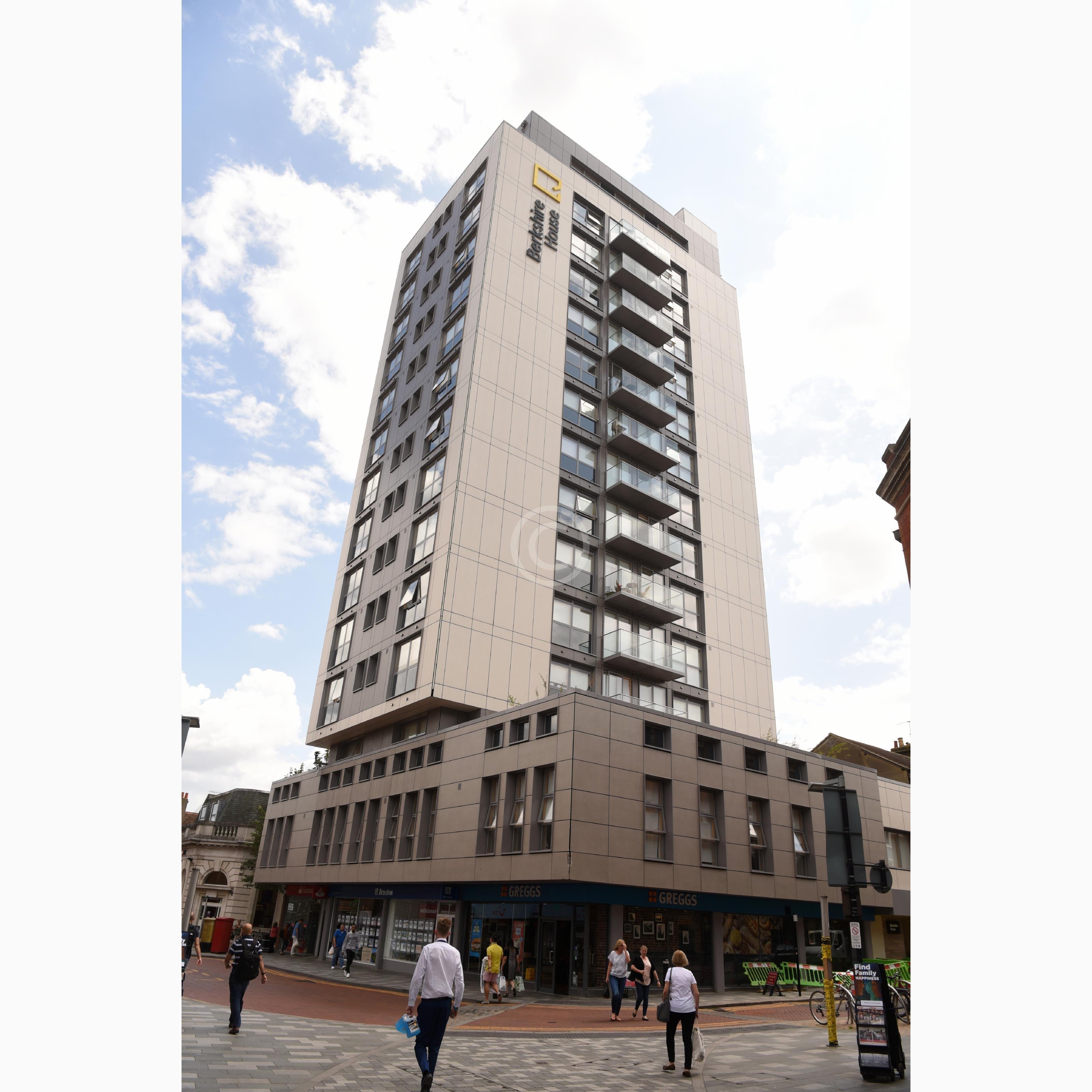 MAIDENHEAD 131563 Photo 1 of 2 Baylis Media Photos