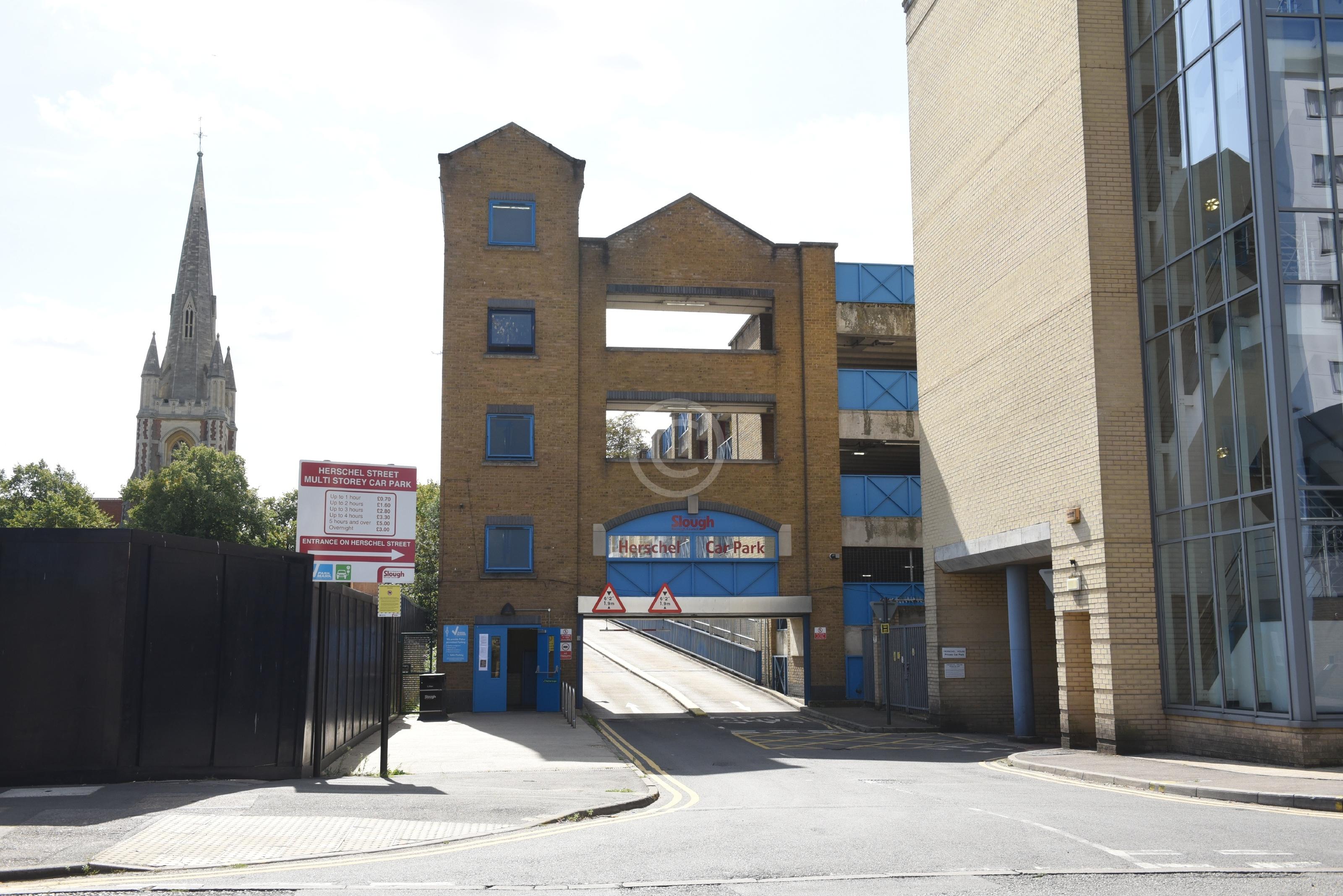 SLOUGH 131806 Photo 1 of 8 Baylis Media Photos