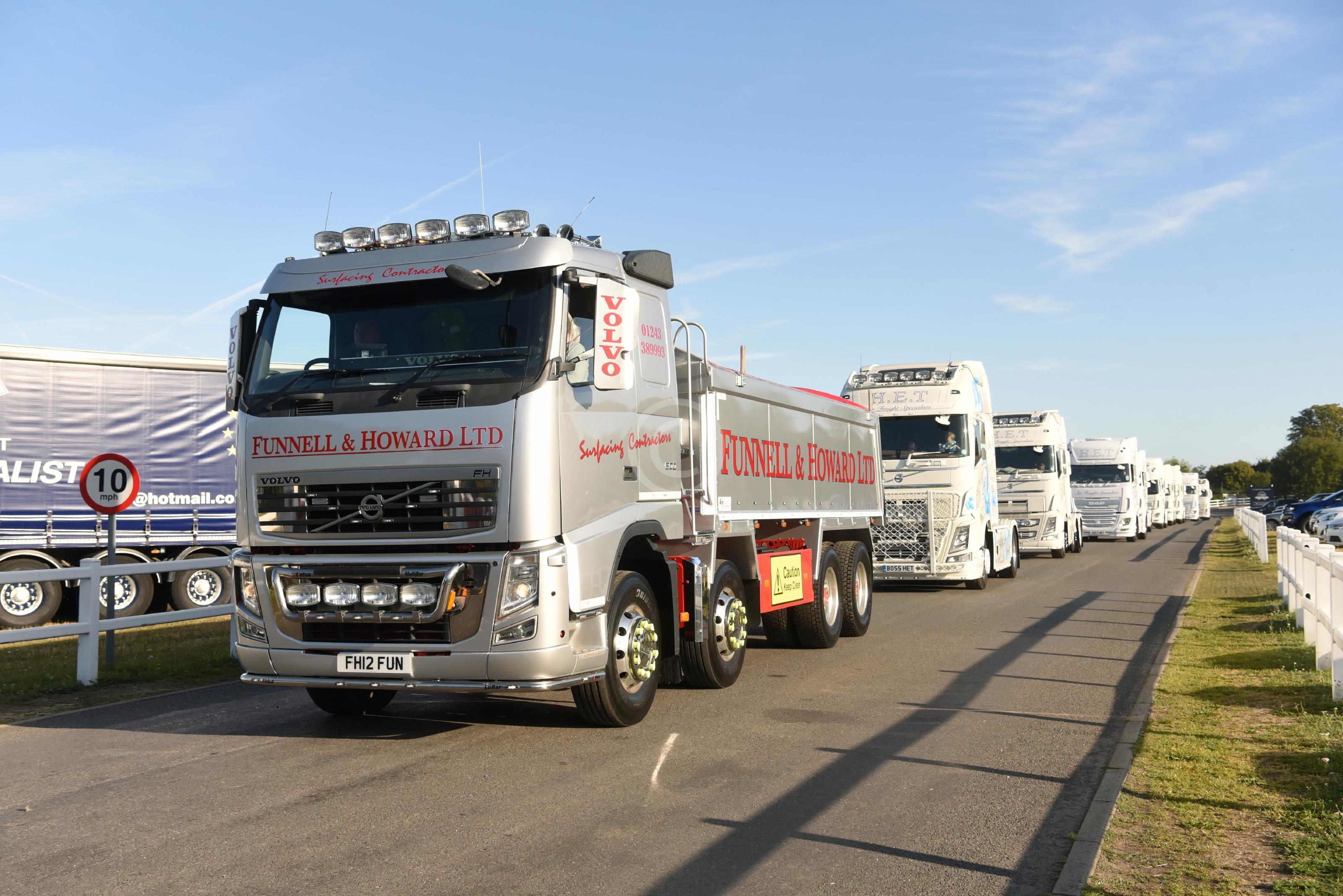 WINDSOR 131818 Photo 1 of 6 Baylis Media Photos