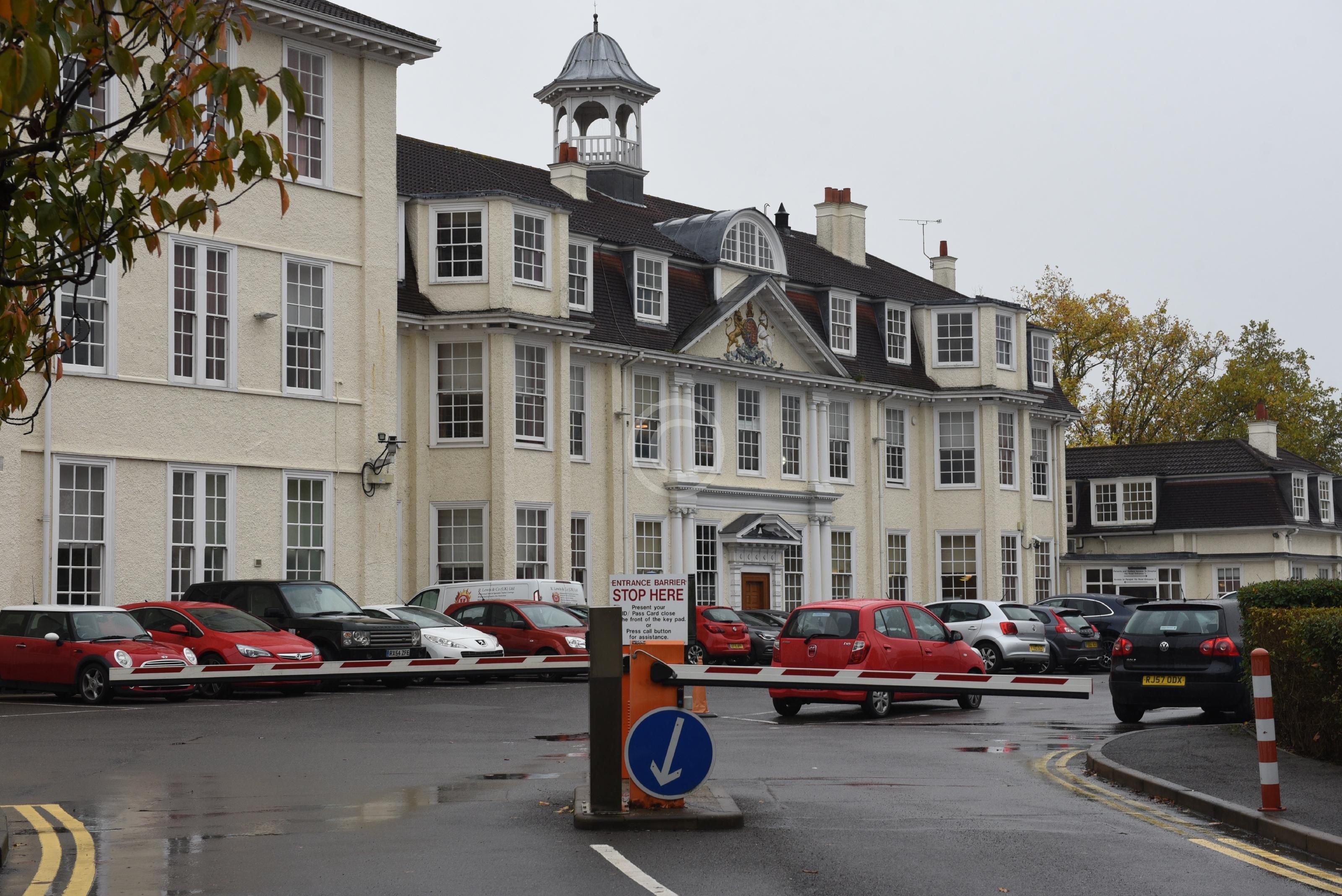 WINDSOR 132069 - Photo 1 of 13 - Baylis Media Photos