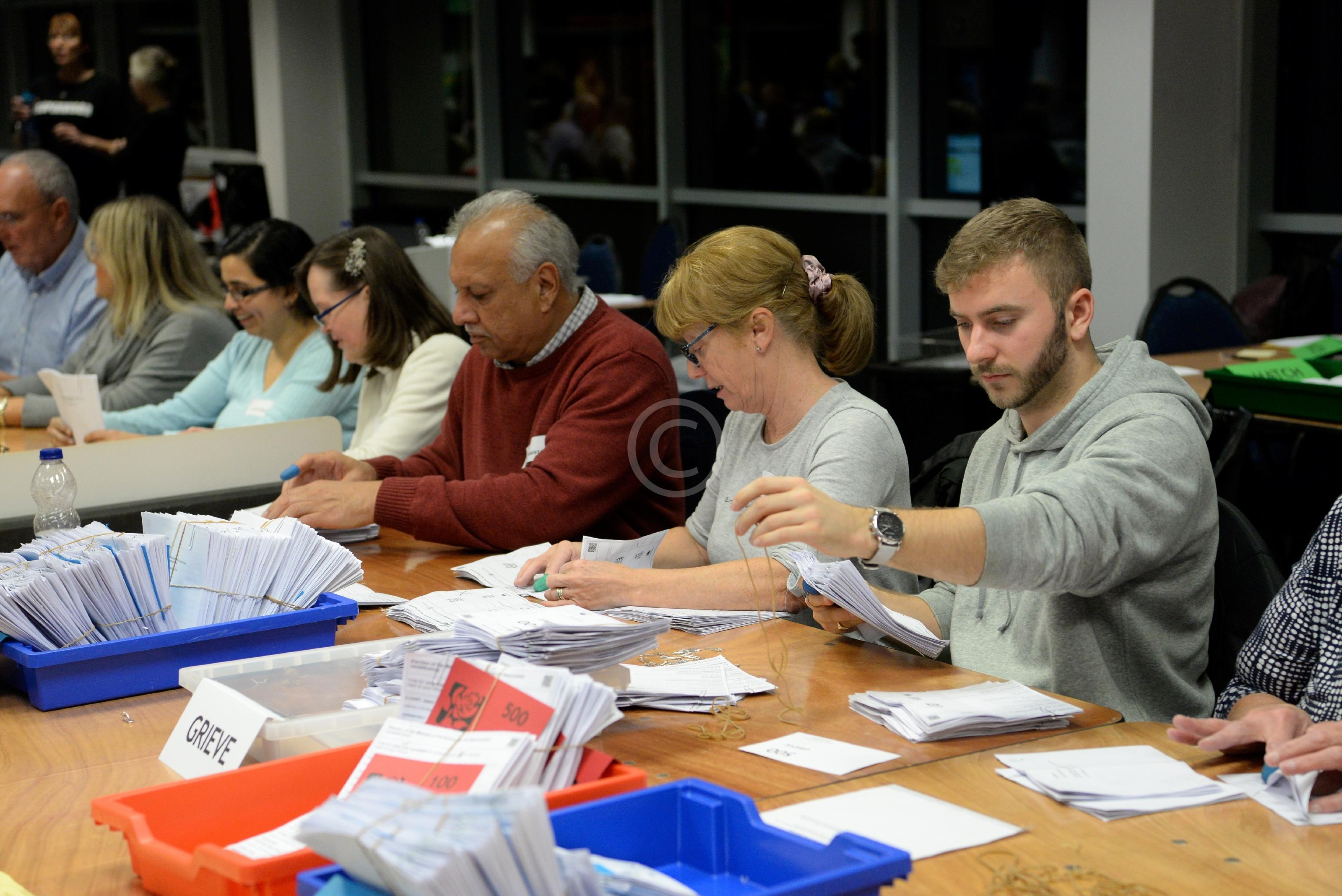 DENHAM 132270 Photo 1 of 26 Baylis Media Photos