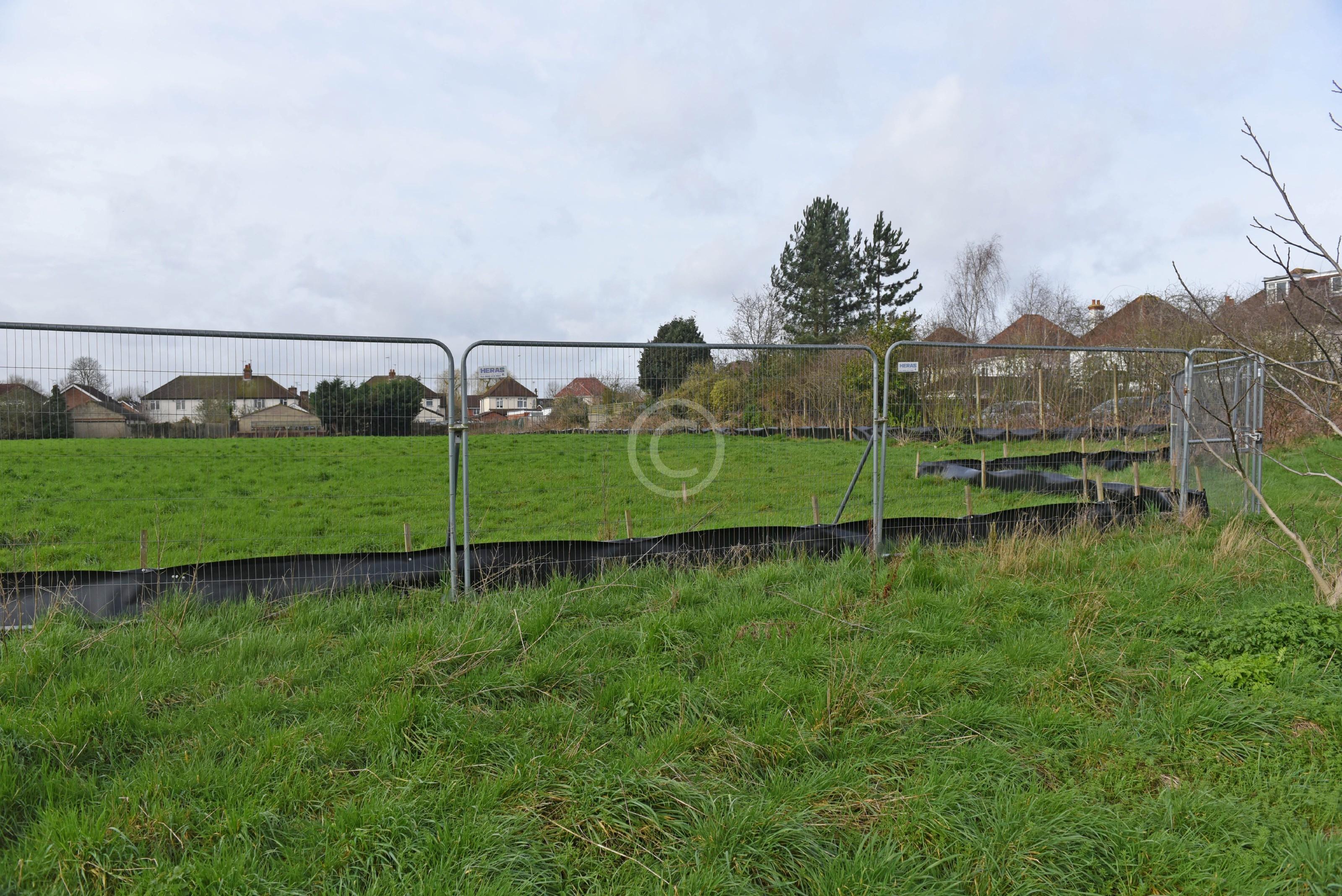 MAIDENHEAD 132521 Photo 1 of 7 Baylis Media Photos