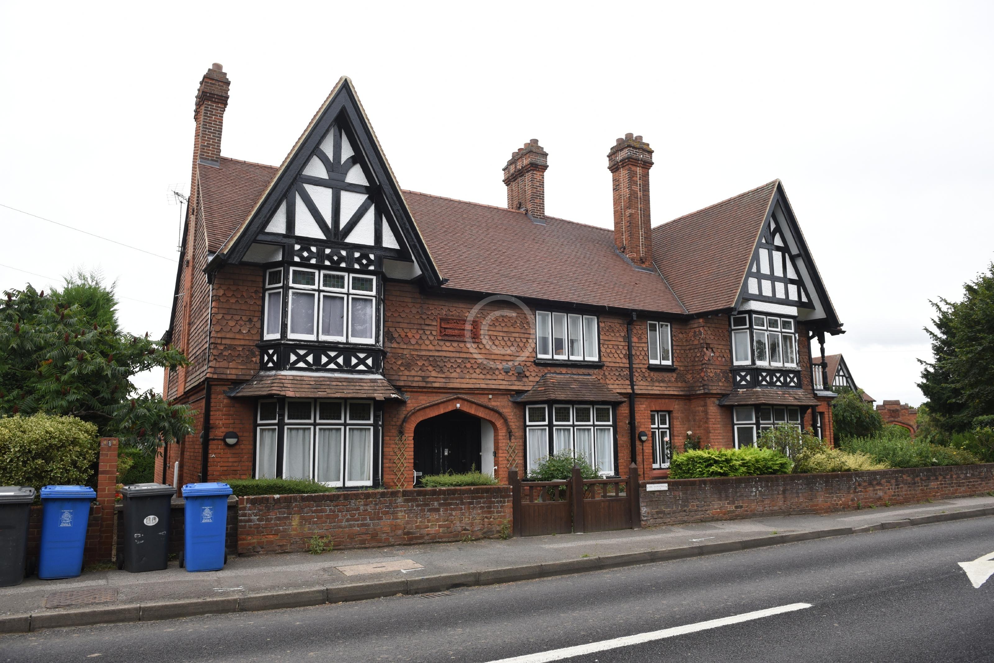 OLD WINDSOR 132934 Photo 1 of 7 Baylis Media Photos