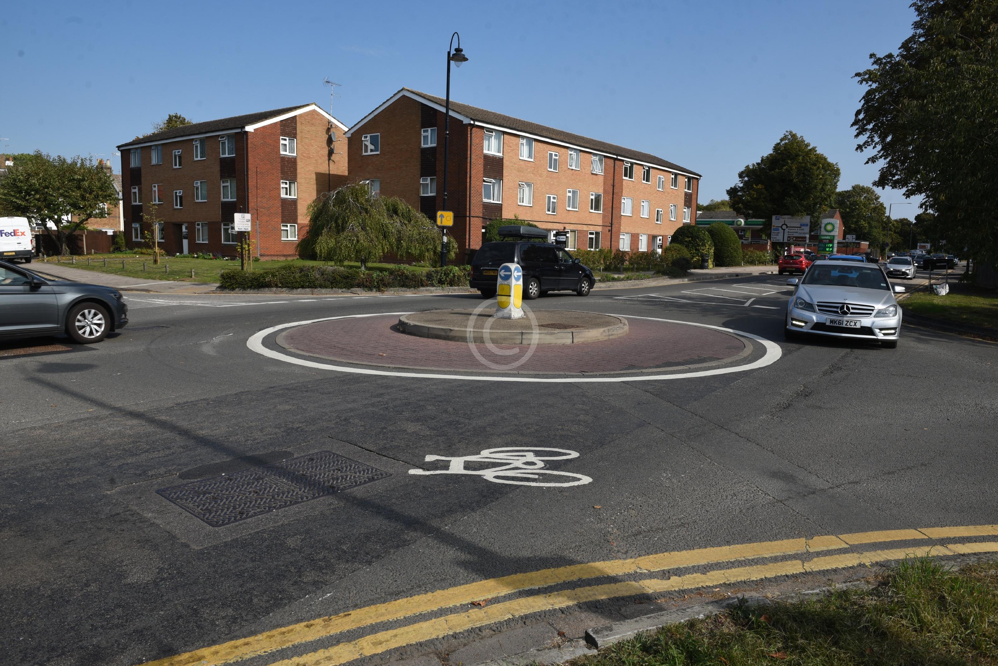 WINDSOR 132989 Photo 1 of 10 Baylis Media Photos