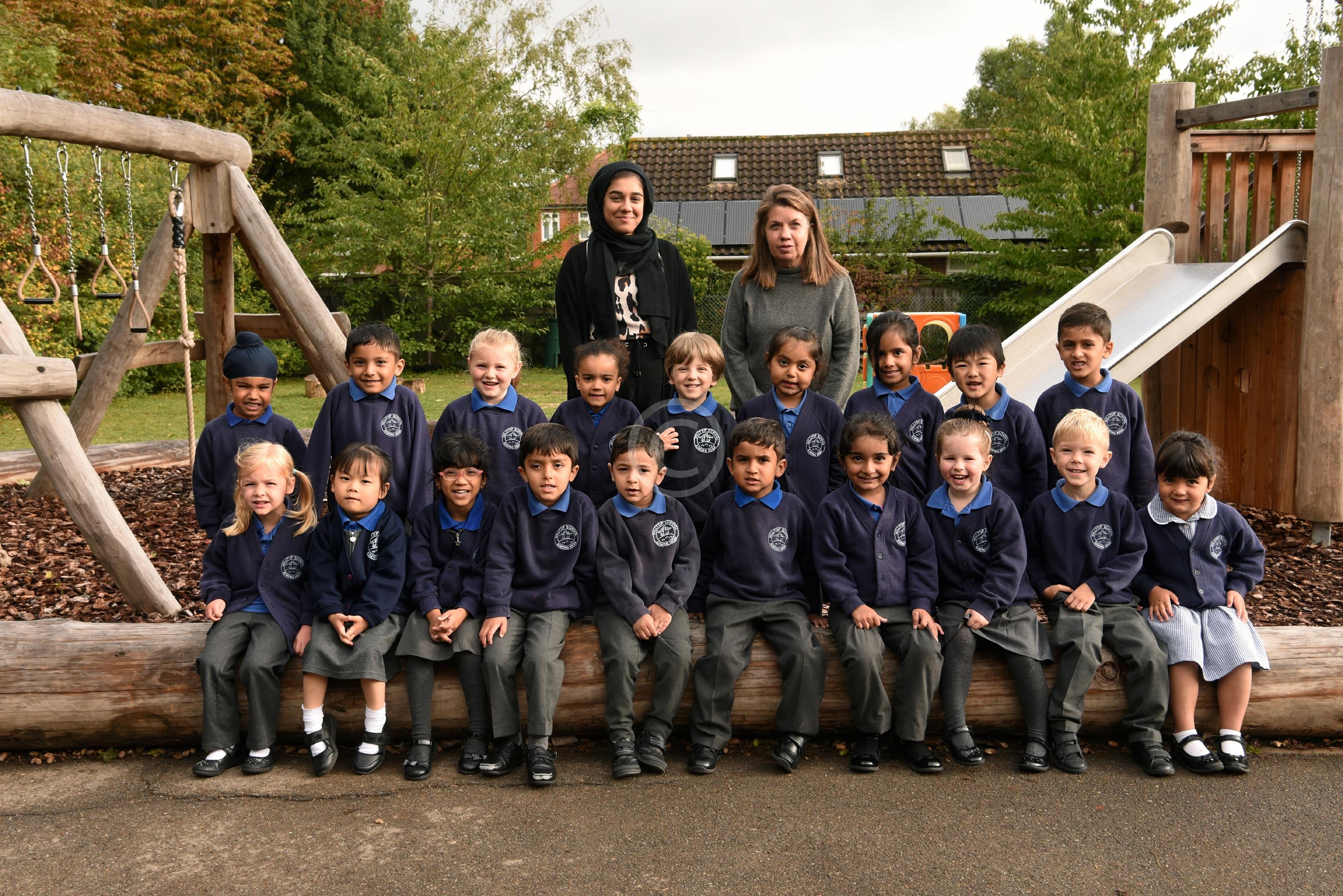 FIRST CLASS 133021 - Photo 1 of 4 - Baylis Media Photos