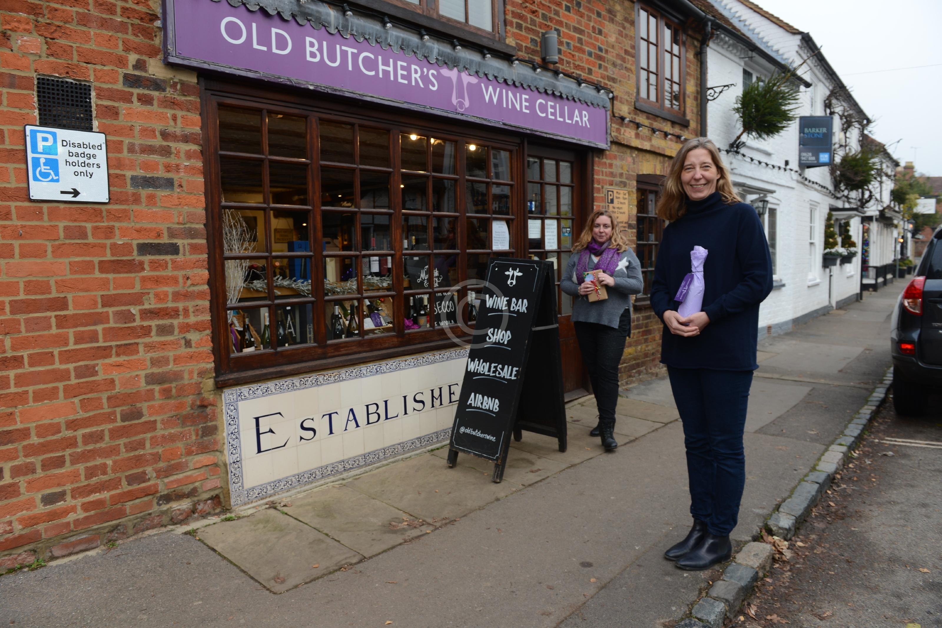 COOKHAM 133215 Photo 2 of 8 Baylis Media Photos