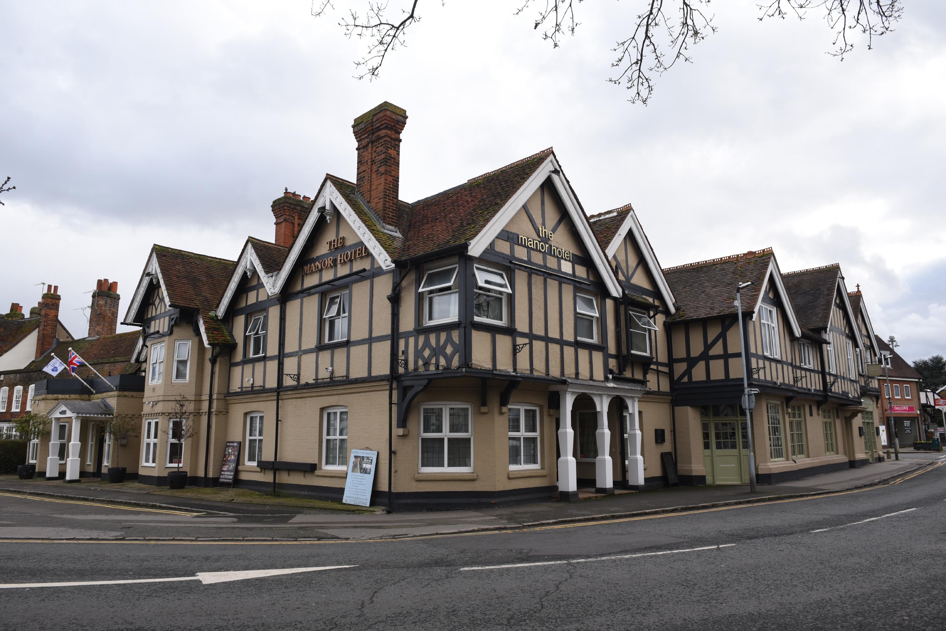 DATCHET 133320 Photo 1 of 8 Baylis Media Photos