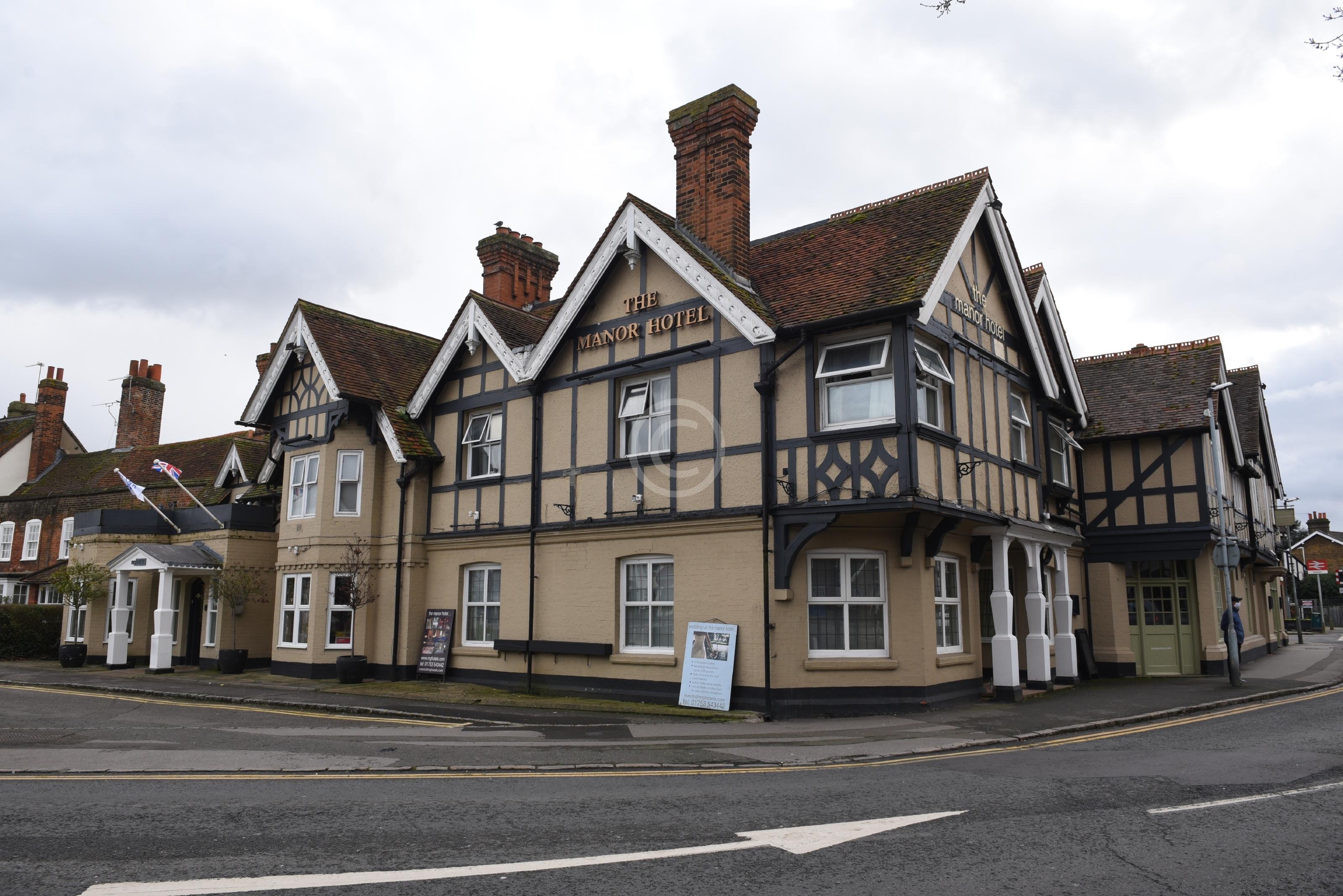 DATCHET 133320 Photo 1 of 8 Baylis Media Photos