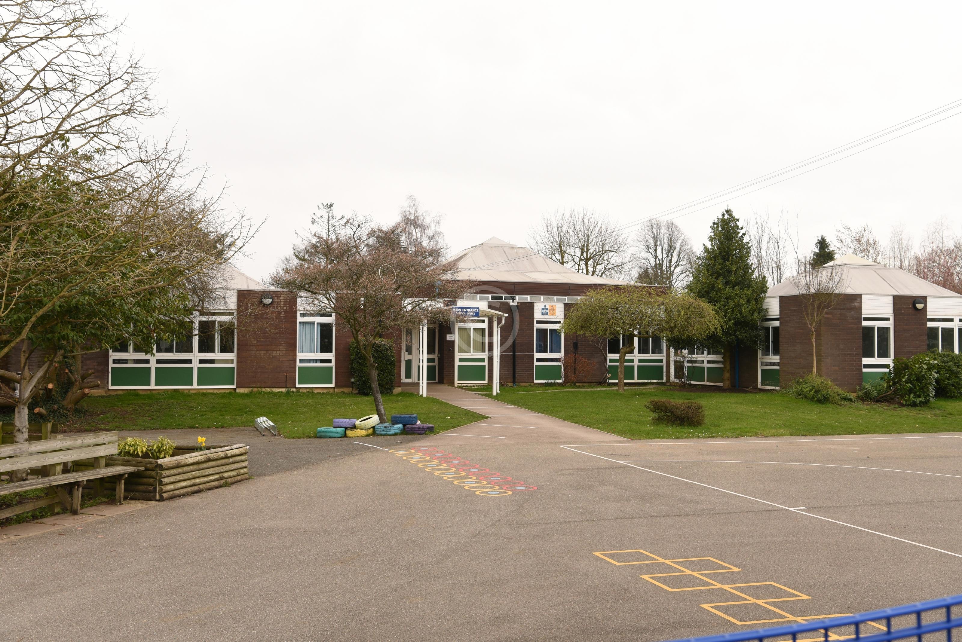 MAIDENHEAD 133395 Photo 1 of 5 Baylis Media Photos