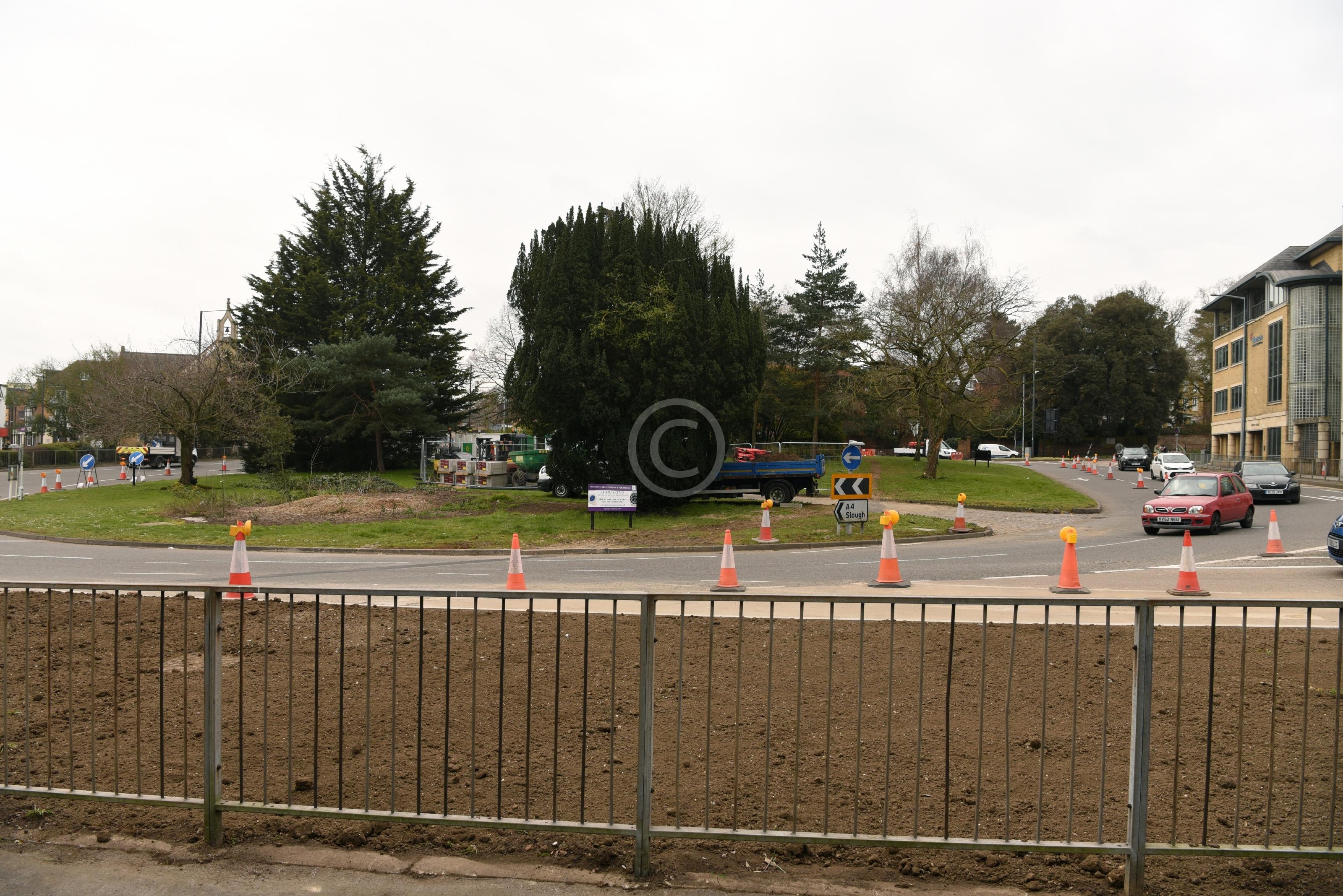 MAIDENHEAD 133415 Photo 1 of 5 Baylis Media Photos