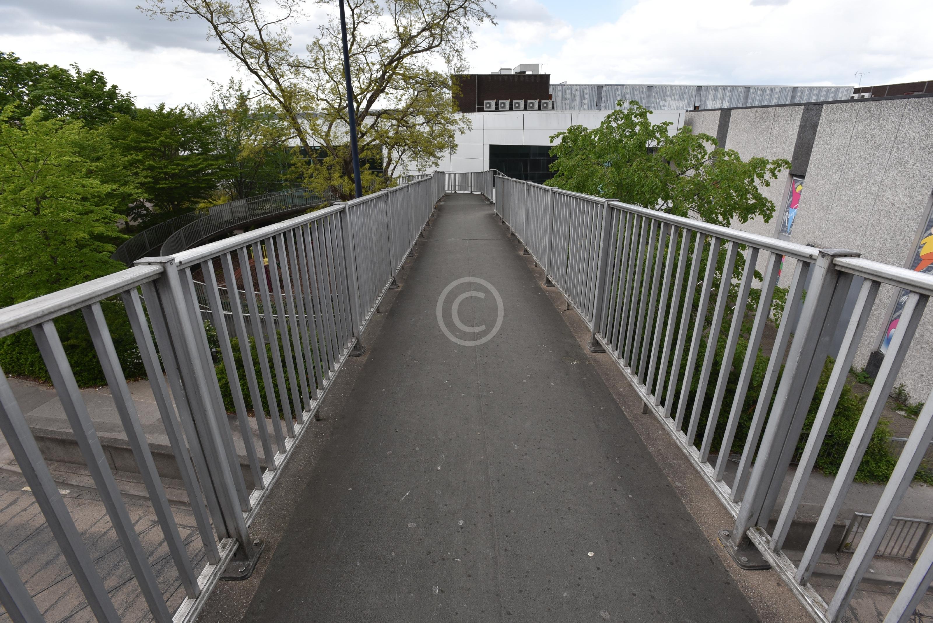 MAIDENHEAD 133531 Photo 1 of 13 Baylis Media Photos