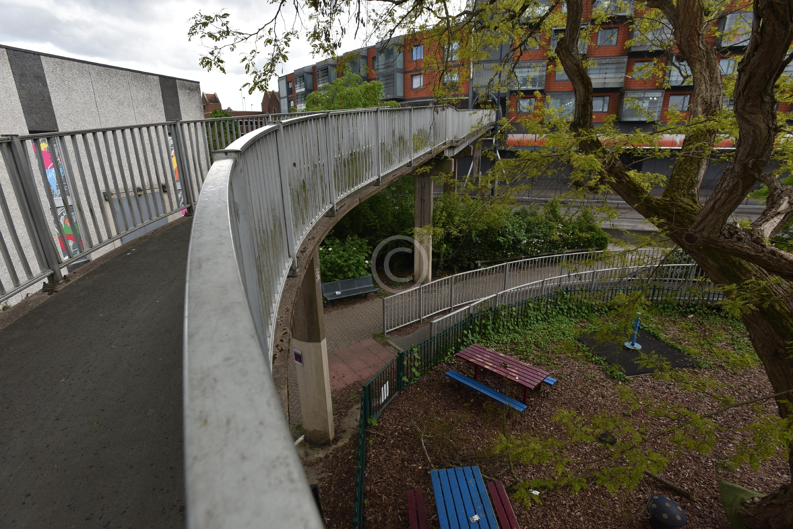 MAIDENHEAD 133531 Photo 1 of 13 Baylis Media Photos