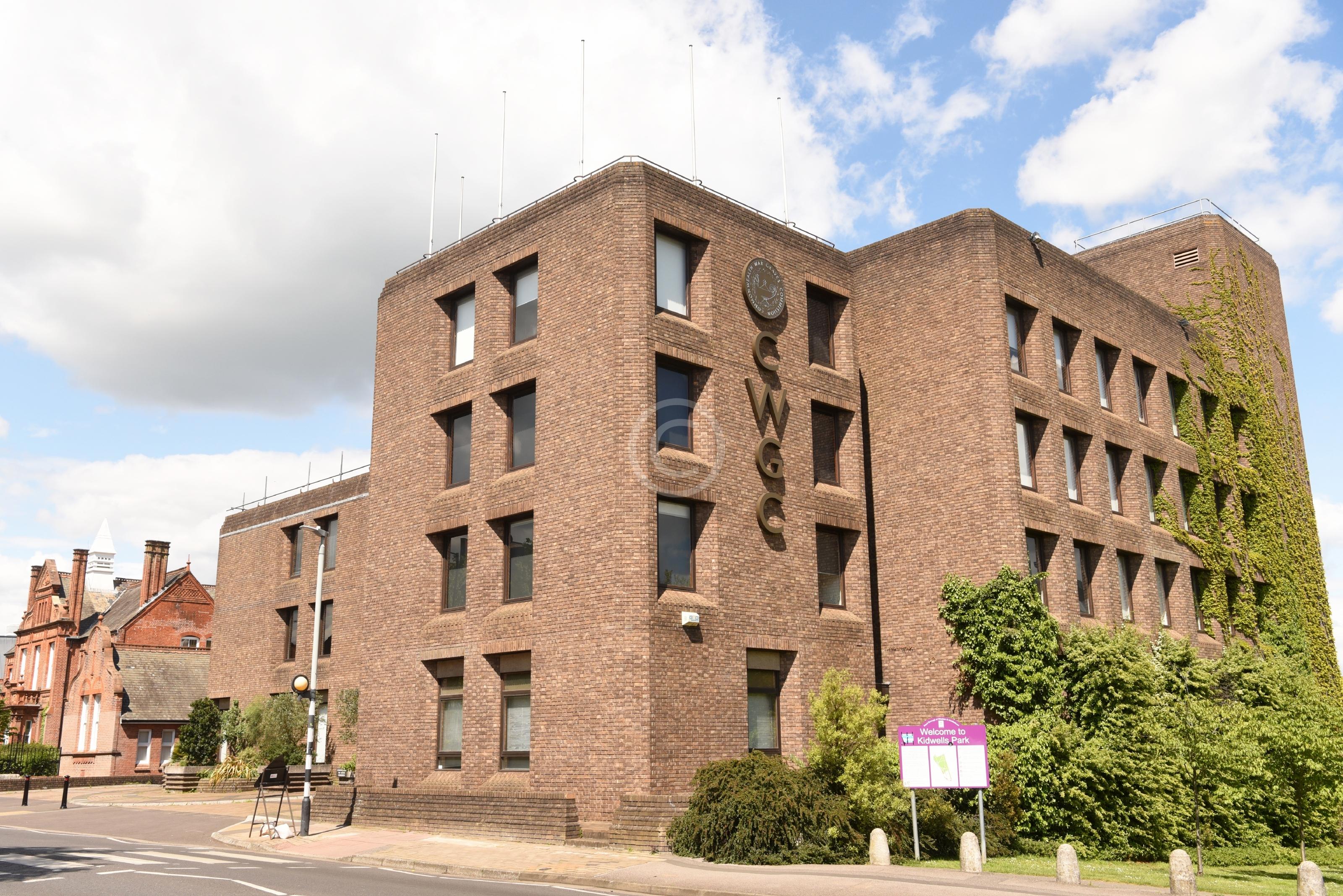 MAIDENHEAD 133558 Photo 1 of 5 Baylis Media Photos