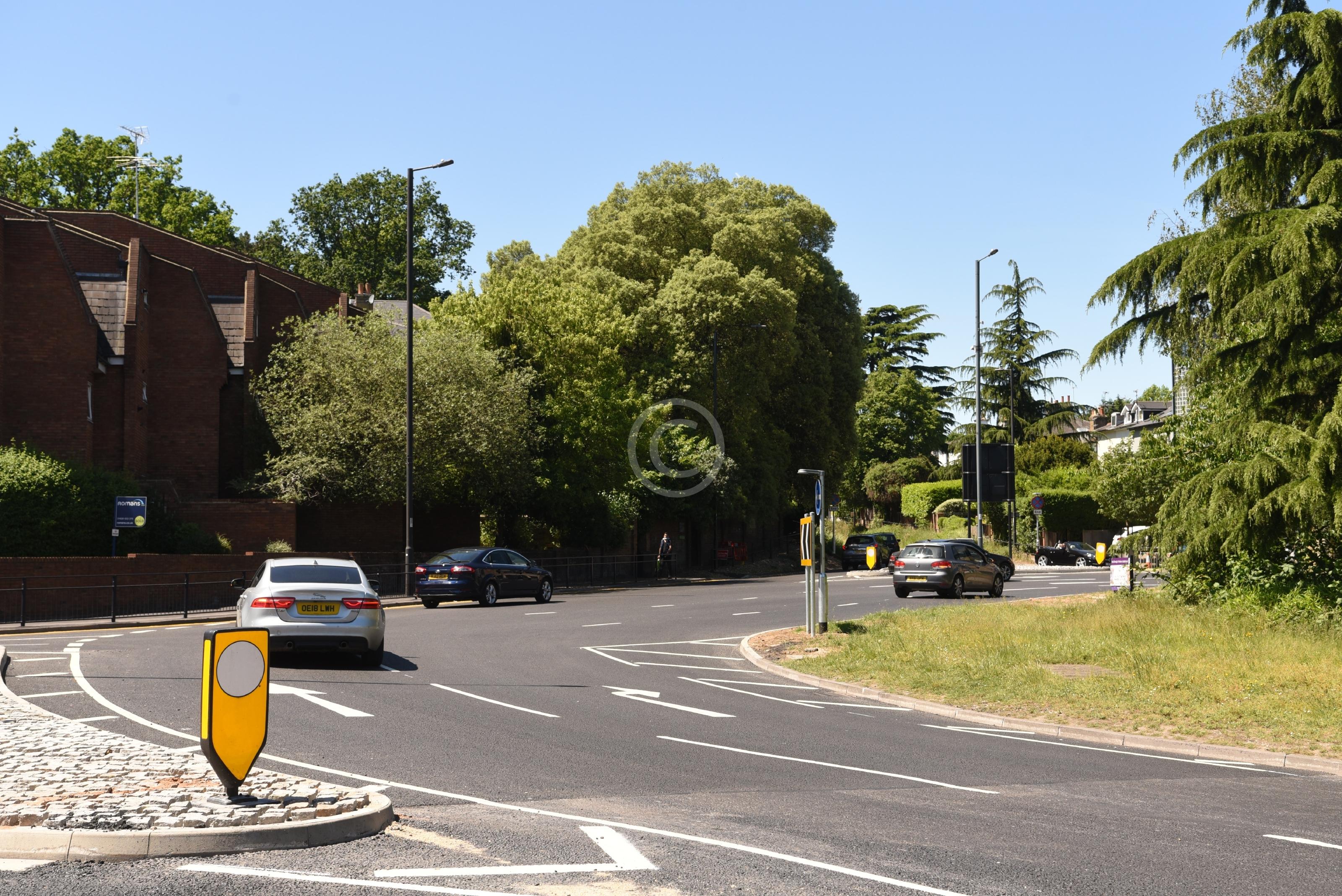 MAIDENHEAD 133586 Photo 1 of 6 Baylis Media Photos