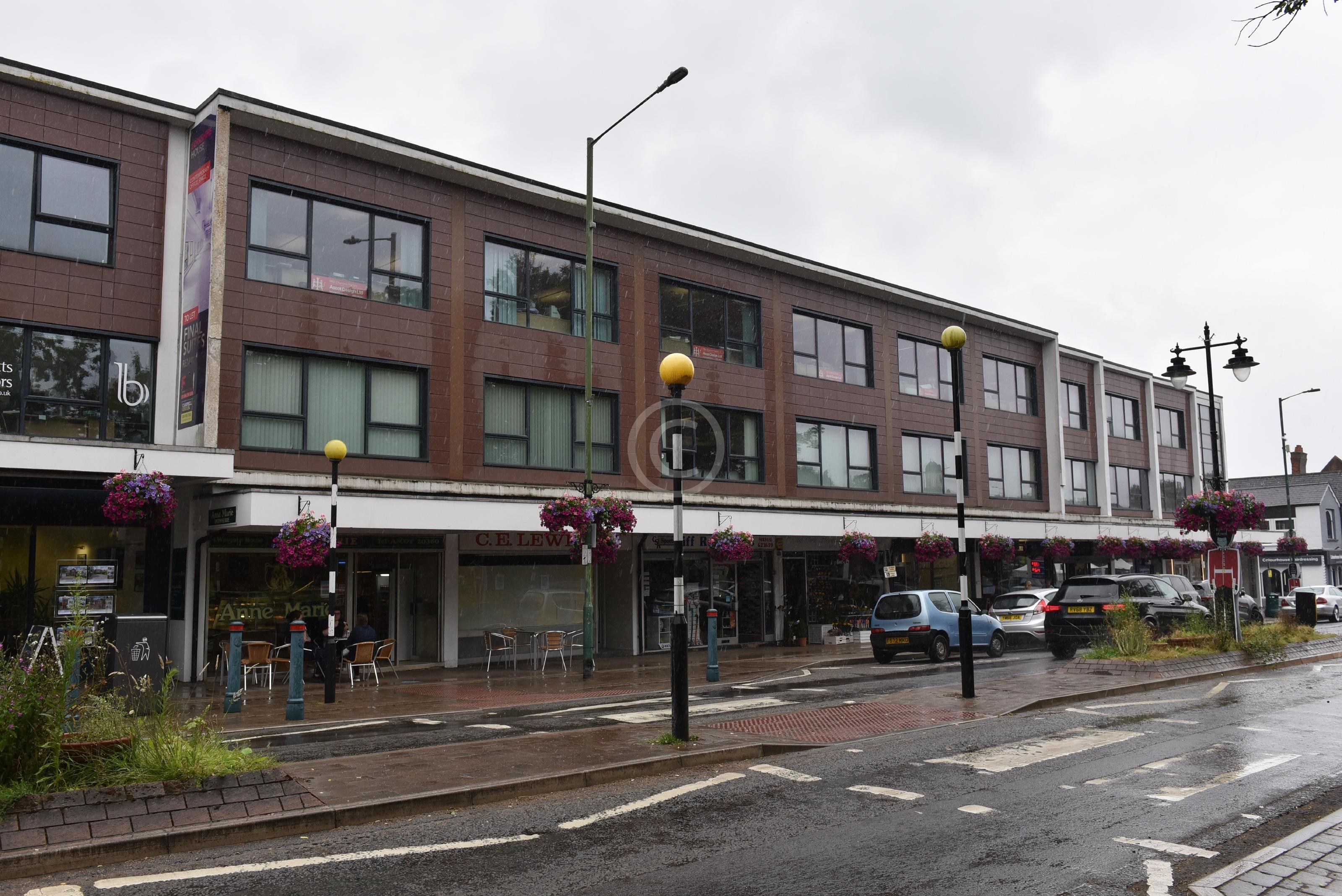 ASCOT 133703 Photo 1 of 10 Baylis Media Photos