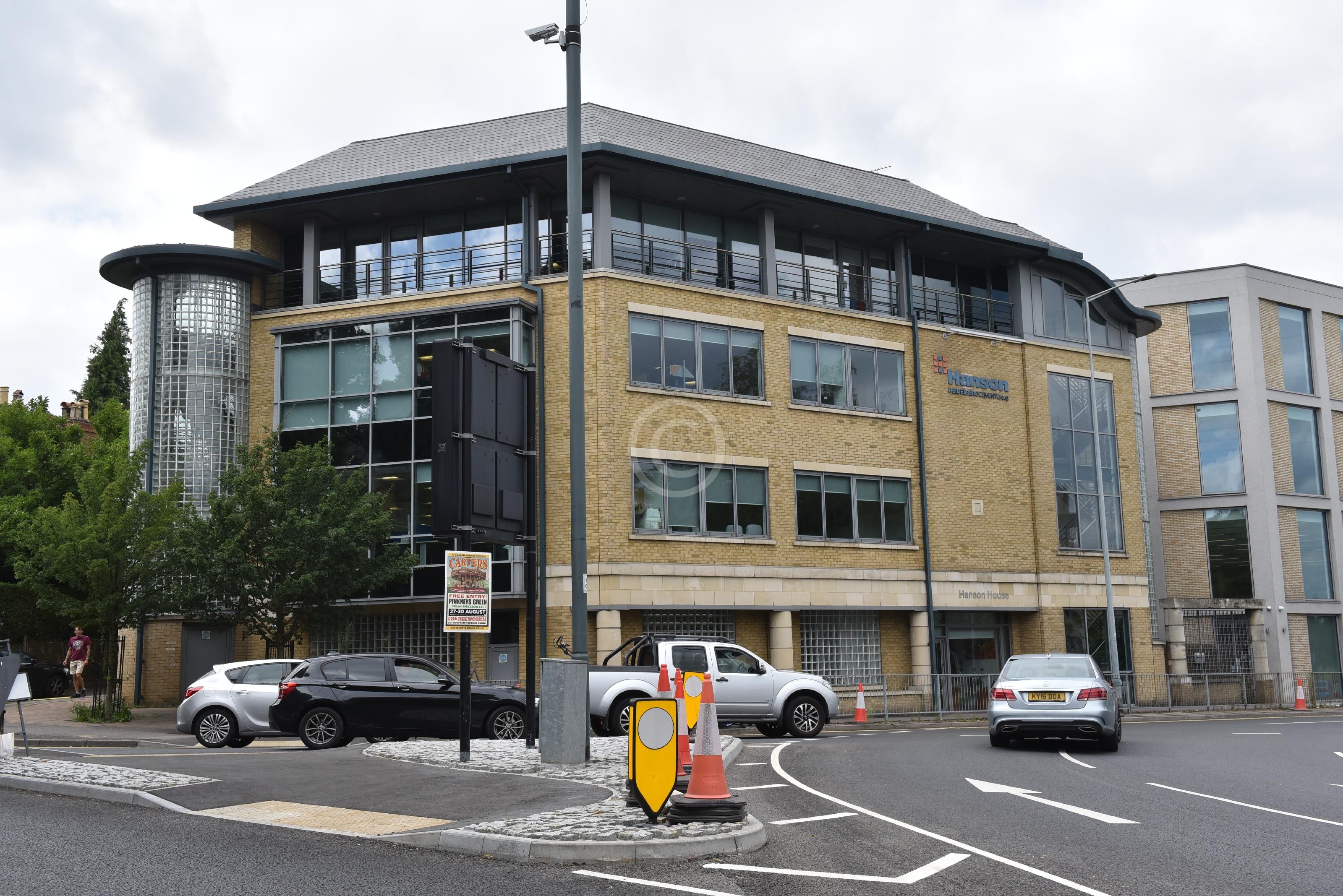 MAIDENHEAD 133740 Photo 1 of 4 Baylis Media Photos