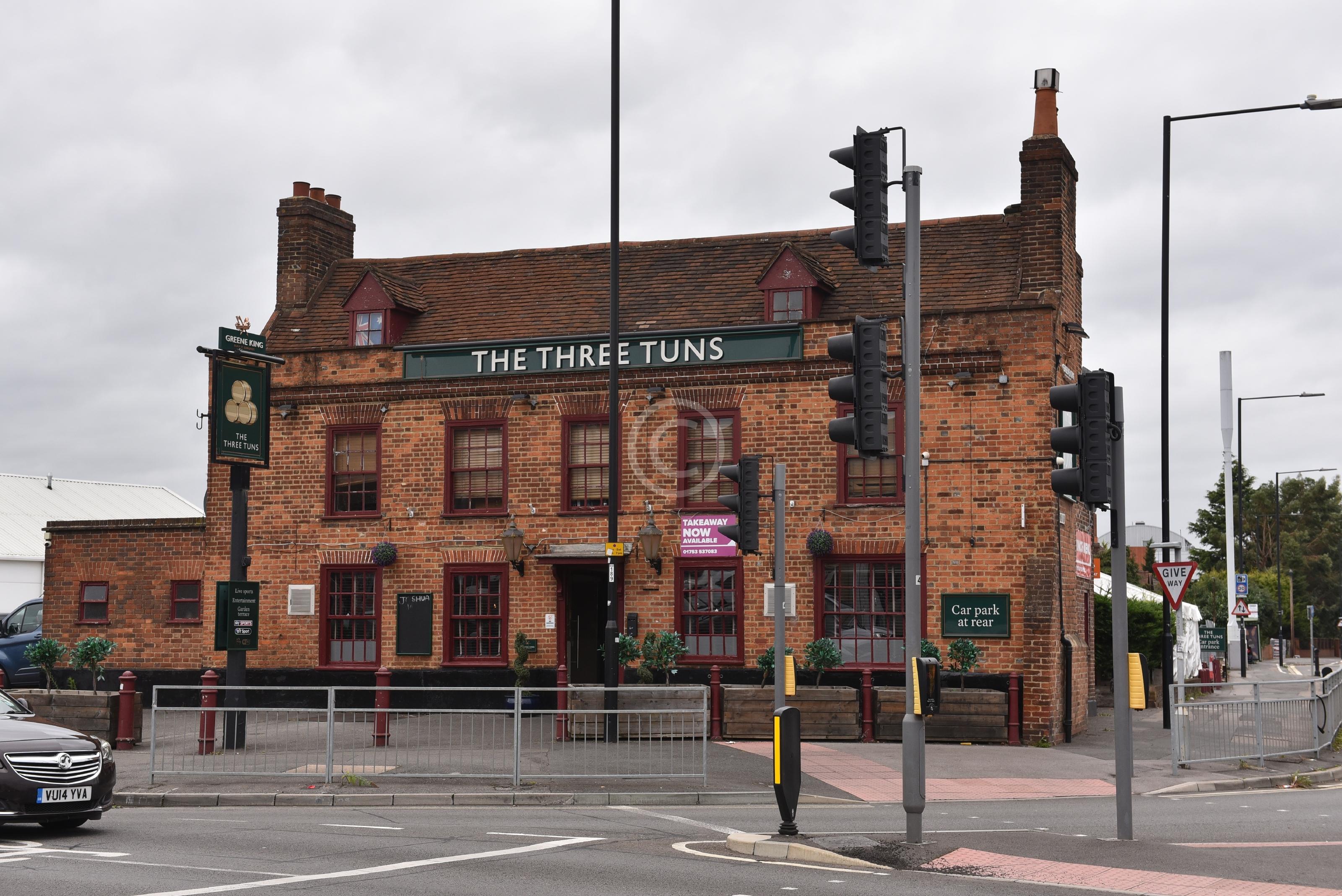 SLOUGH 133863 Photo 1 of 6 Baylis Media Photos