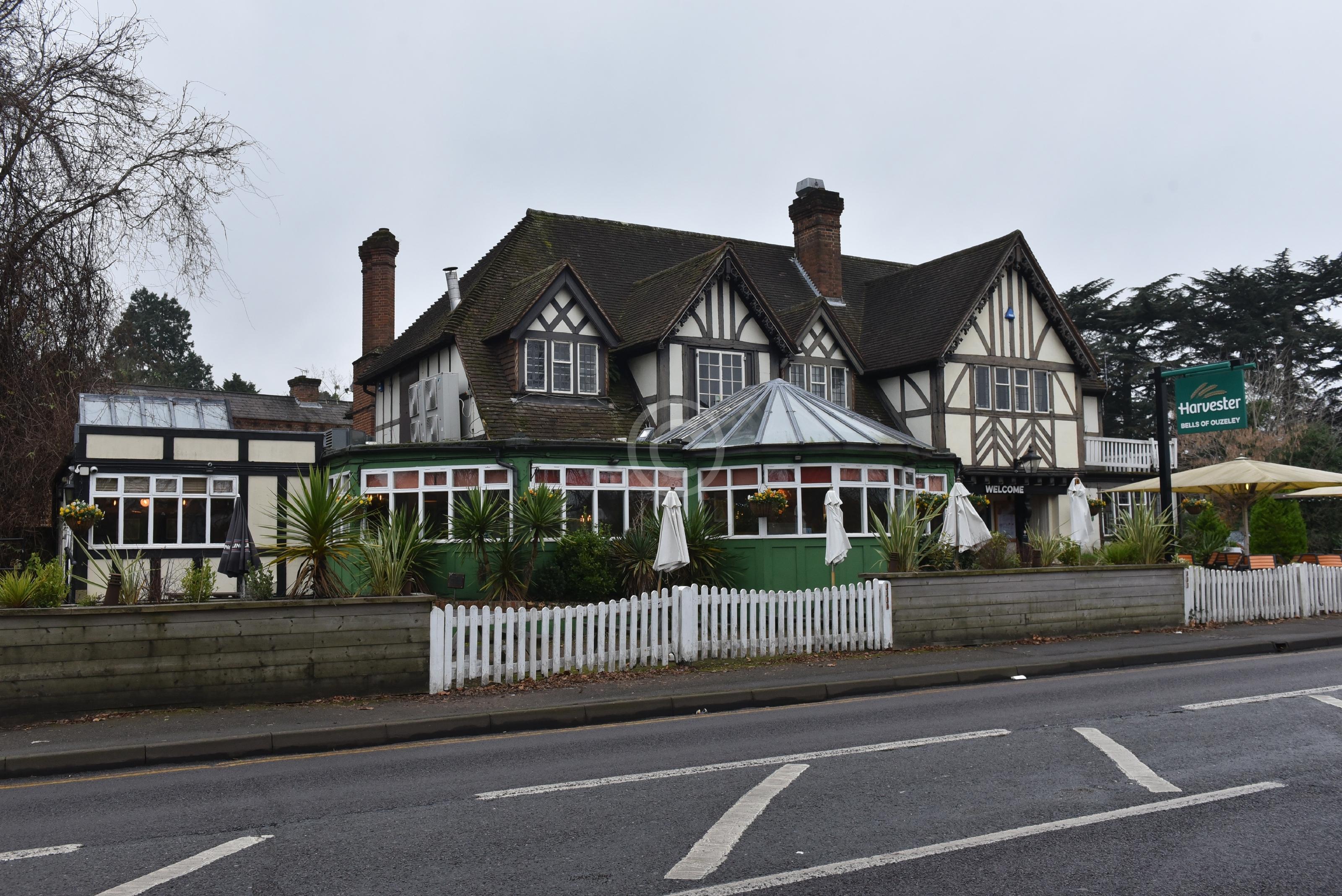 OLD WINDSOR 134137 Photo 1 of 5 Baylis Media Photos