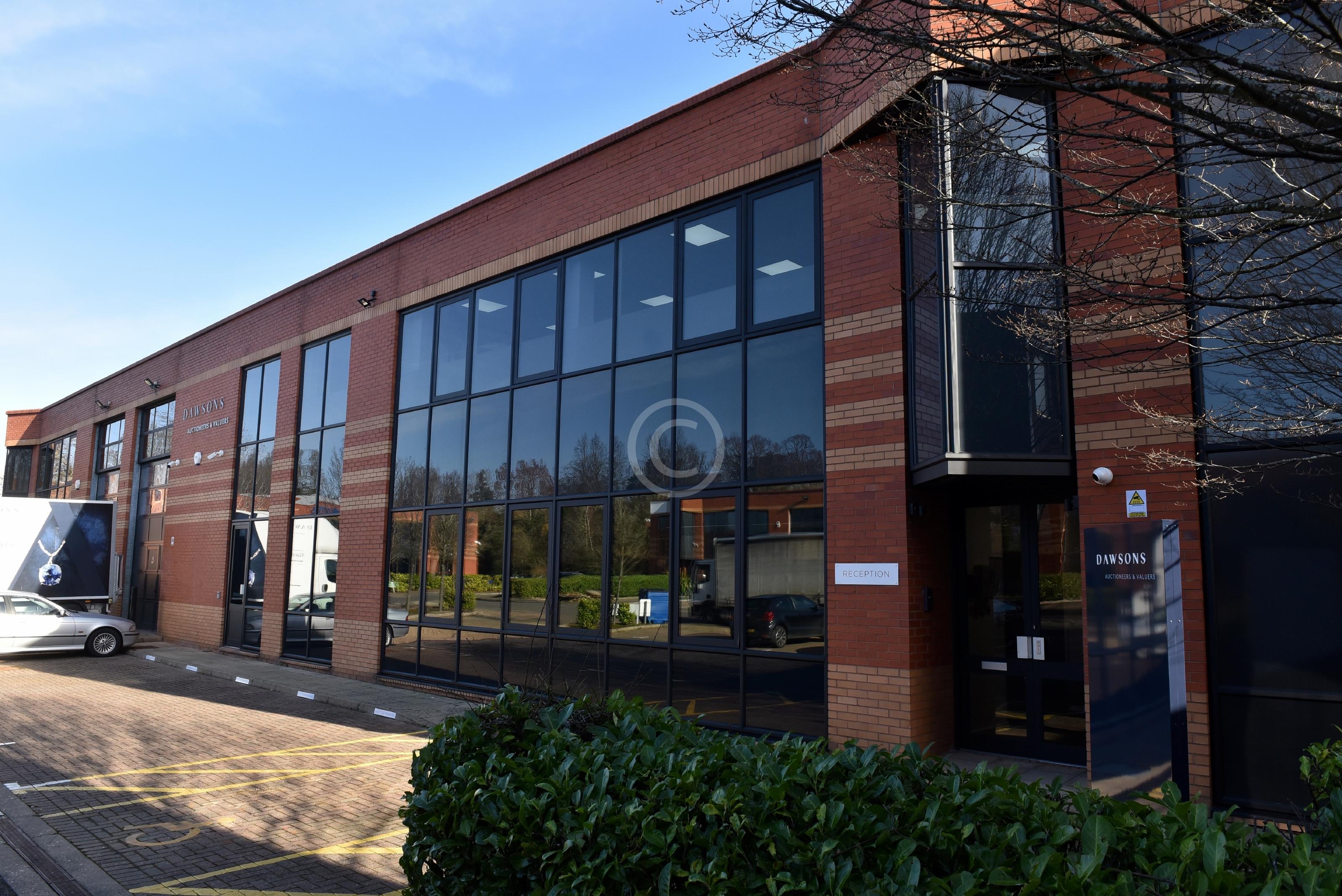 MAIDENHEAD 134221 Photo 1 of 29 Baylis Media Photos