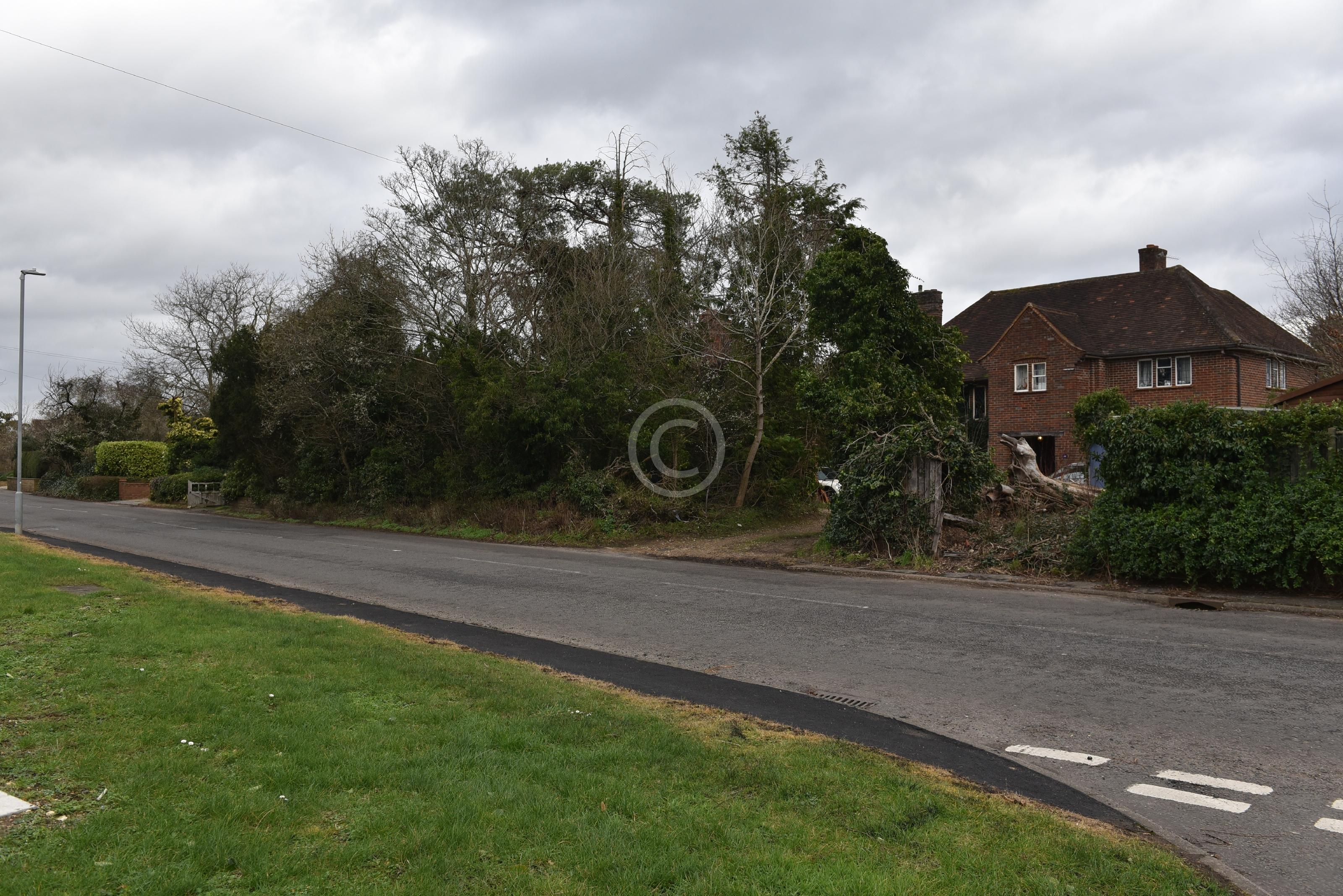 BURNHAM 134241 Photo 1 of 12 Baylis Media Photos