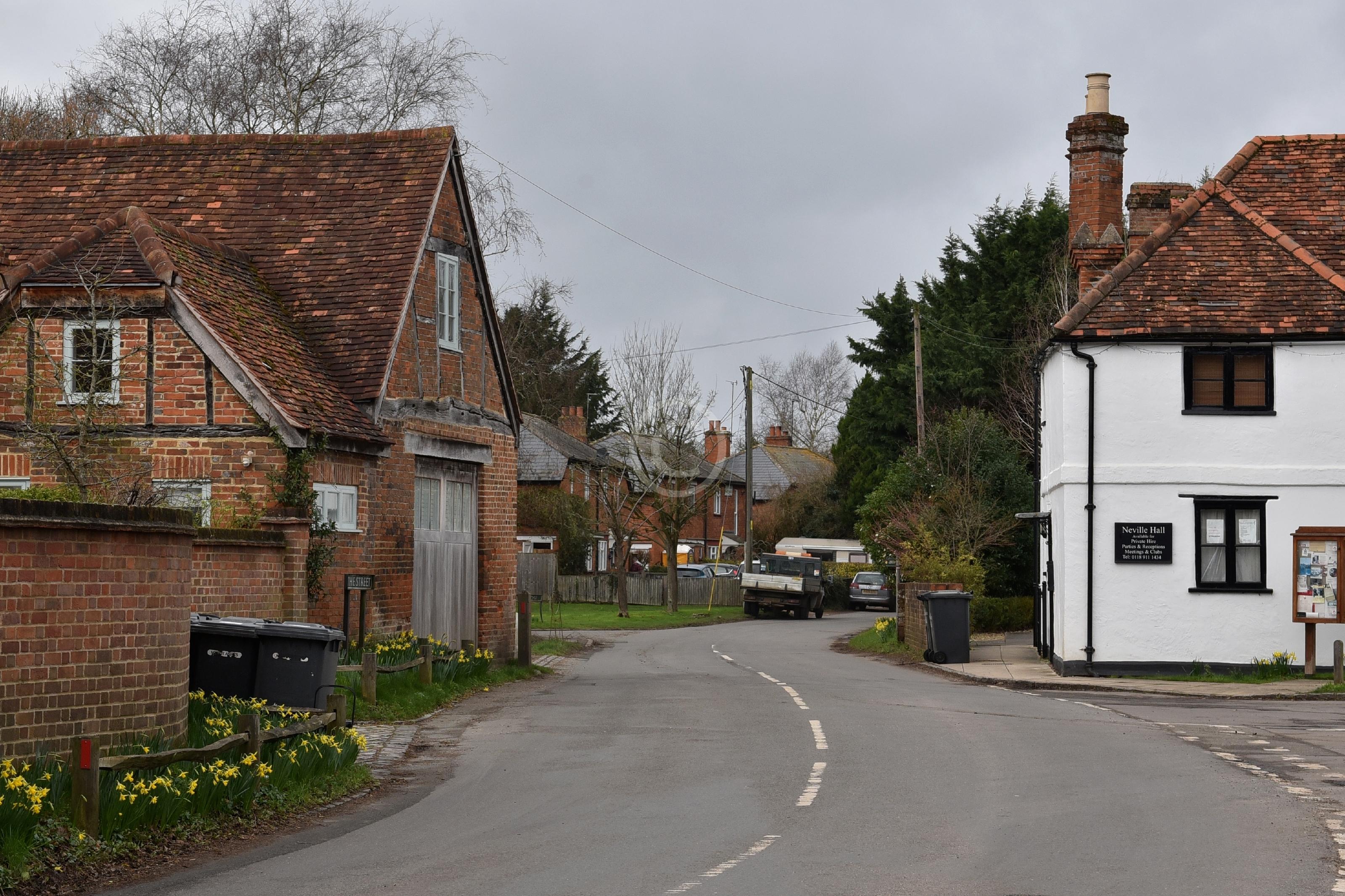 WALTHAM ST LAWRENCE 134244 Photo 1 of 8 Baylis Media Photos