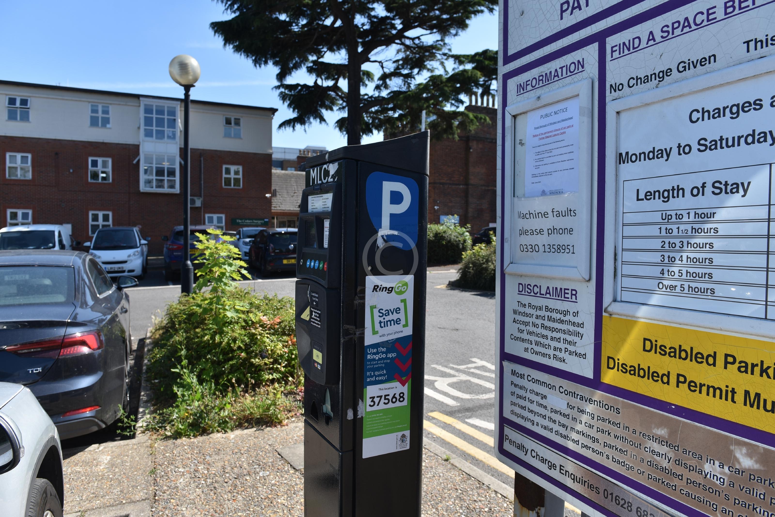 MAIDENHEAD 134626 Photo 1 of 30 Baylis Media Photos