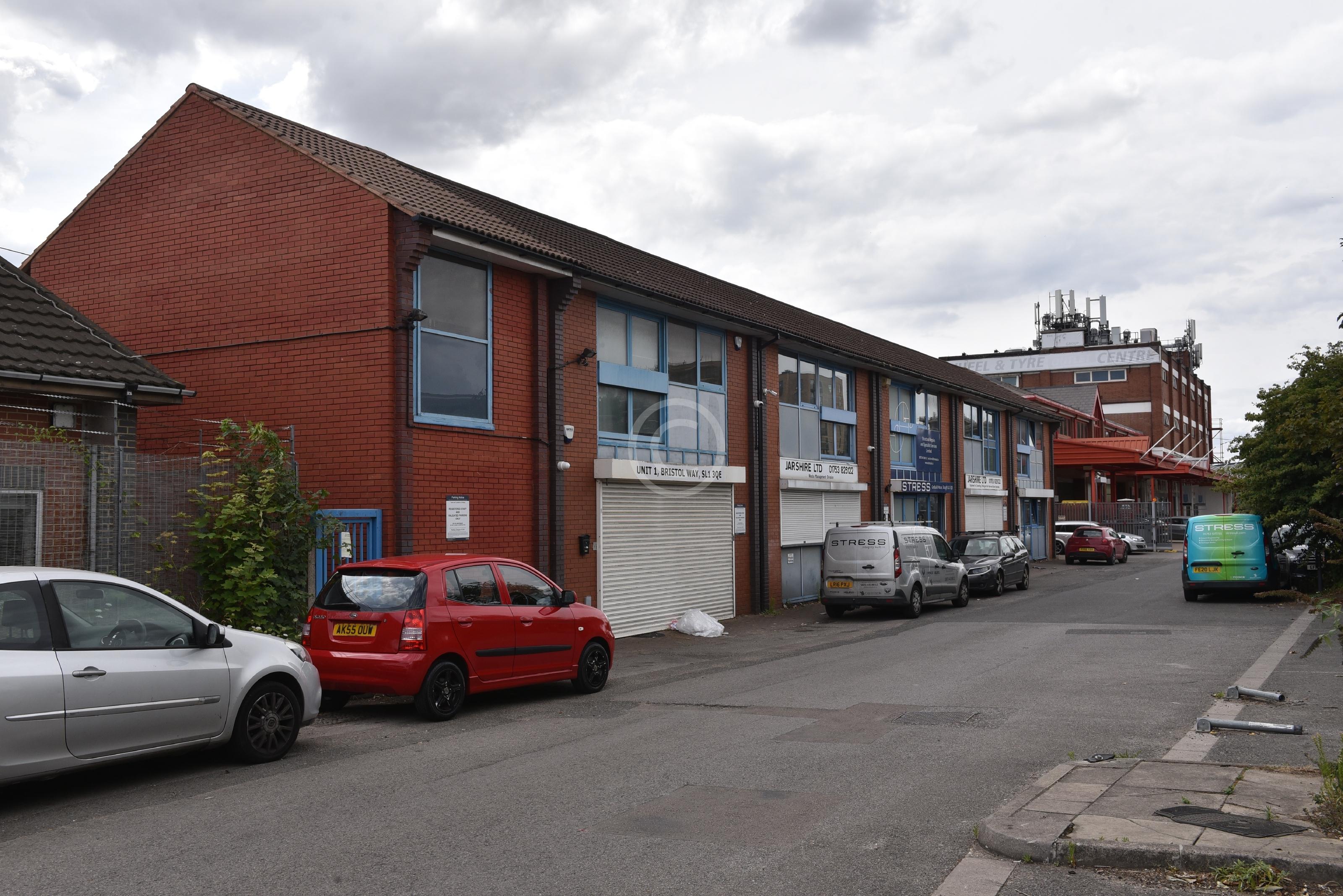 SLOUGH 134753 Photo 2 of 5 Baylis Media Photos