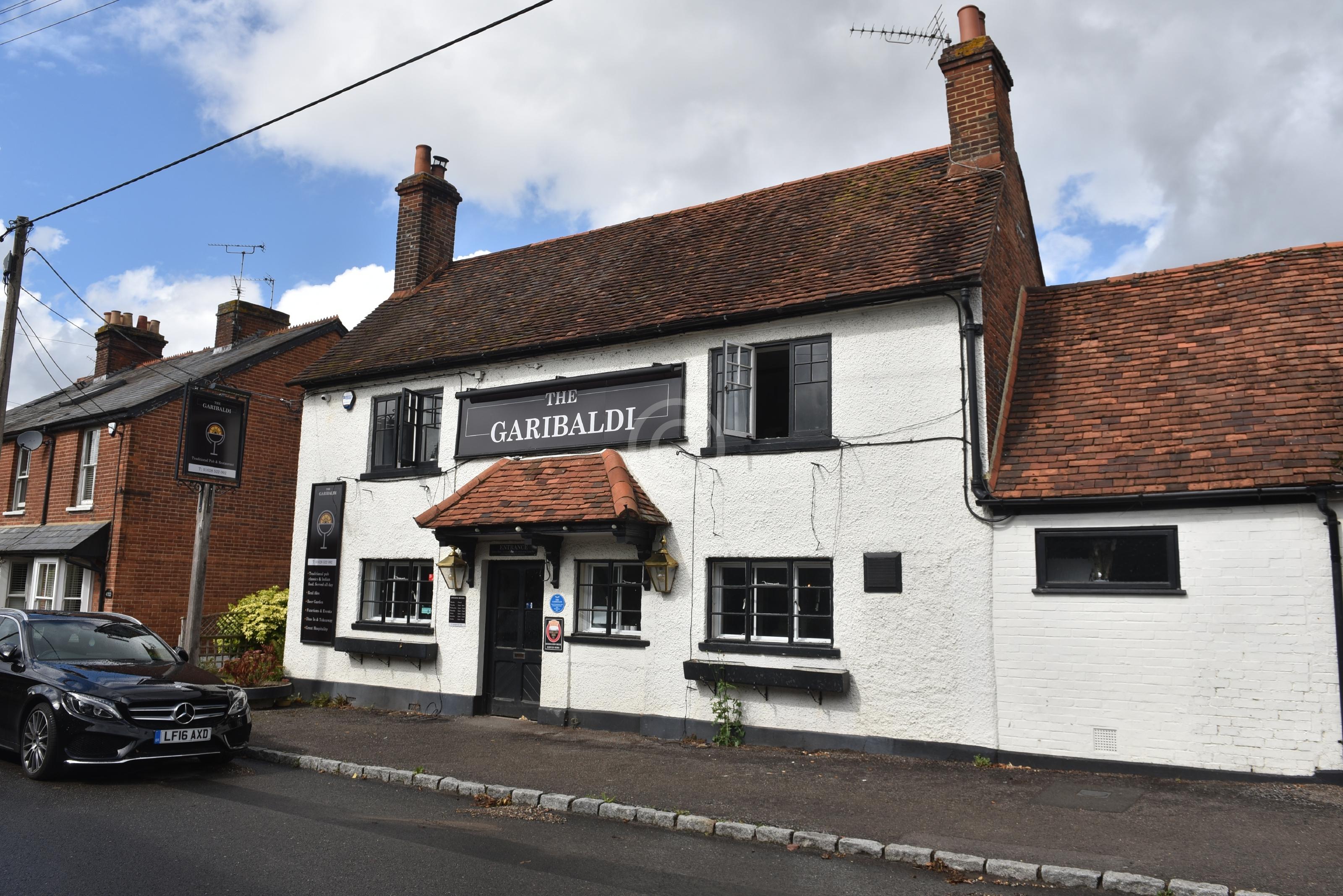 BOURNE END 134844 Photo 1 of 17 Baylis Media Photos