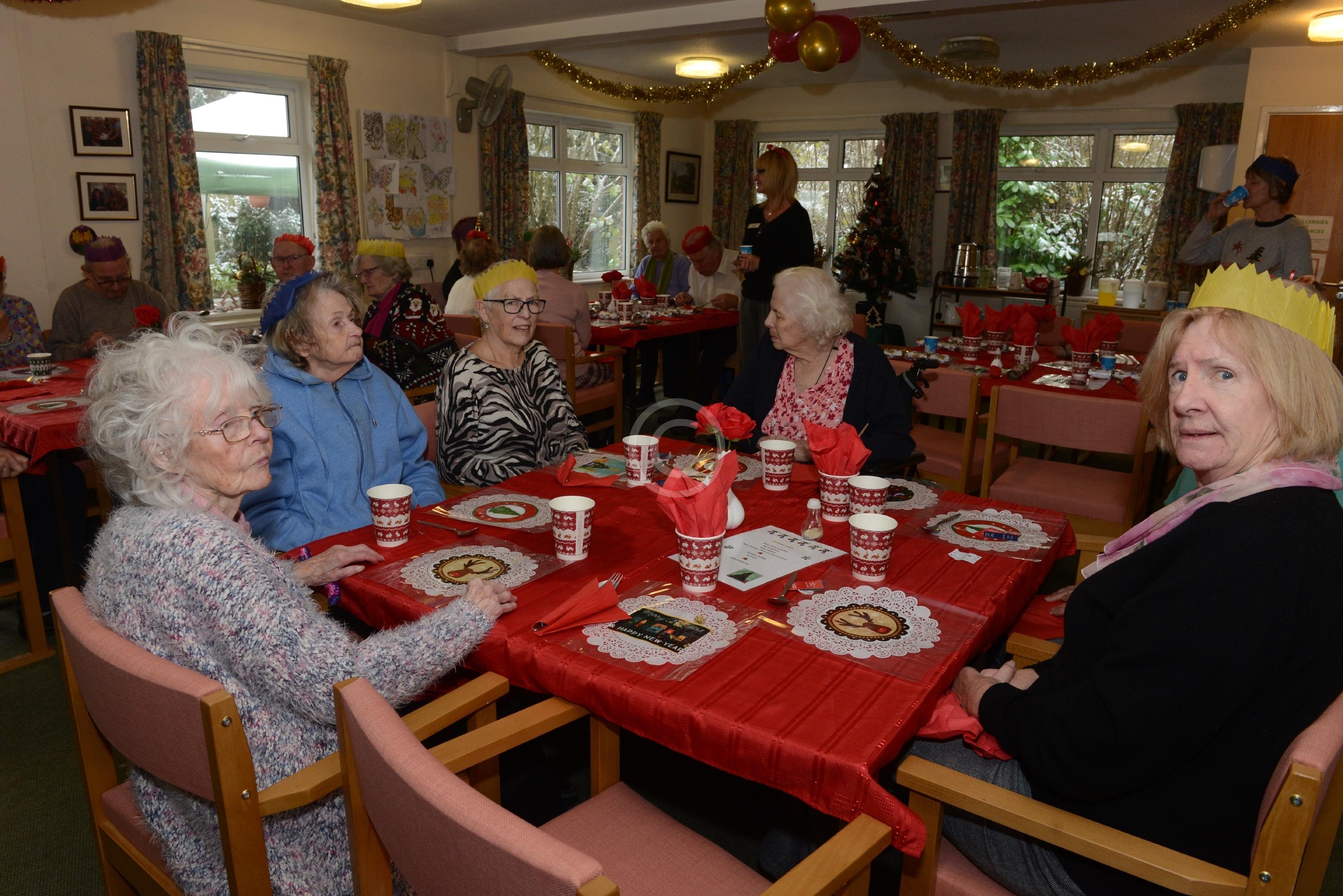 TWYFORD 135118 Photo 1 of 3 Baylis Media Photos