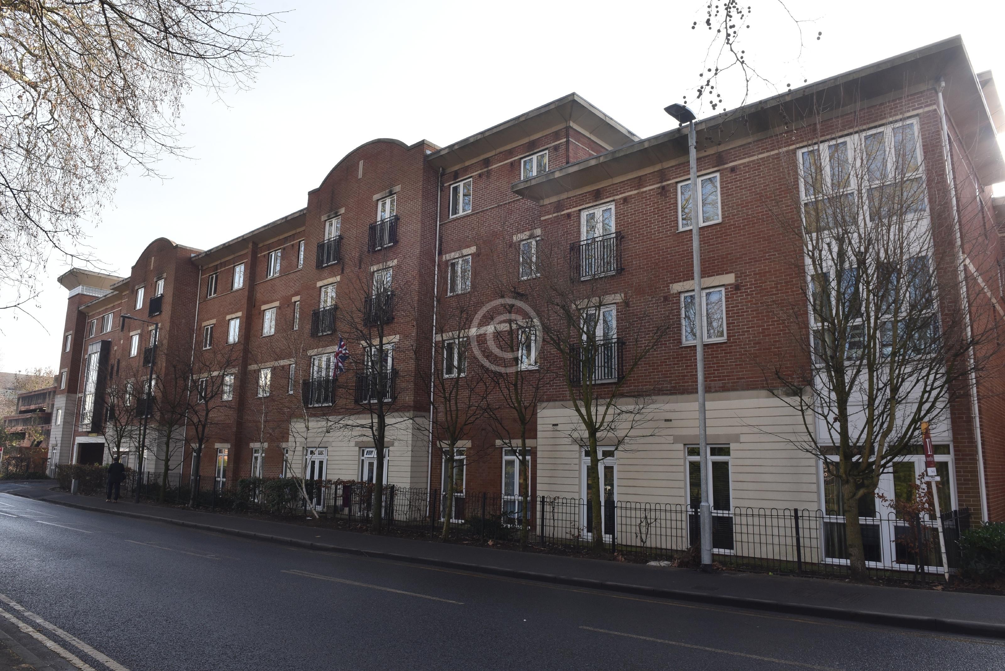 MAIDENHEAD 135241 Photo 1 of 6 Baylis Media Photos